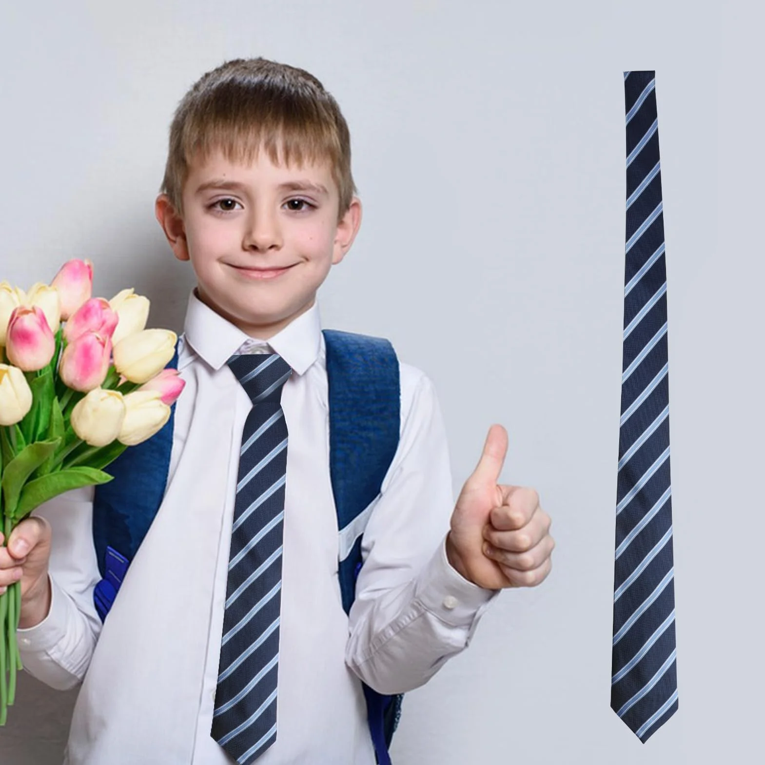 Wstępnie zawiązany krawat dziecięcy z nadrukiem w paski i elastyczną taśmą, wygodny i bezpieczny krój, na imprezy szkolne i uroczystości, odpowiedni dla chłopców i dziewcząt