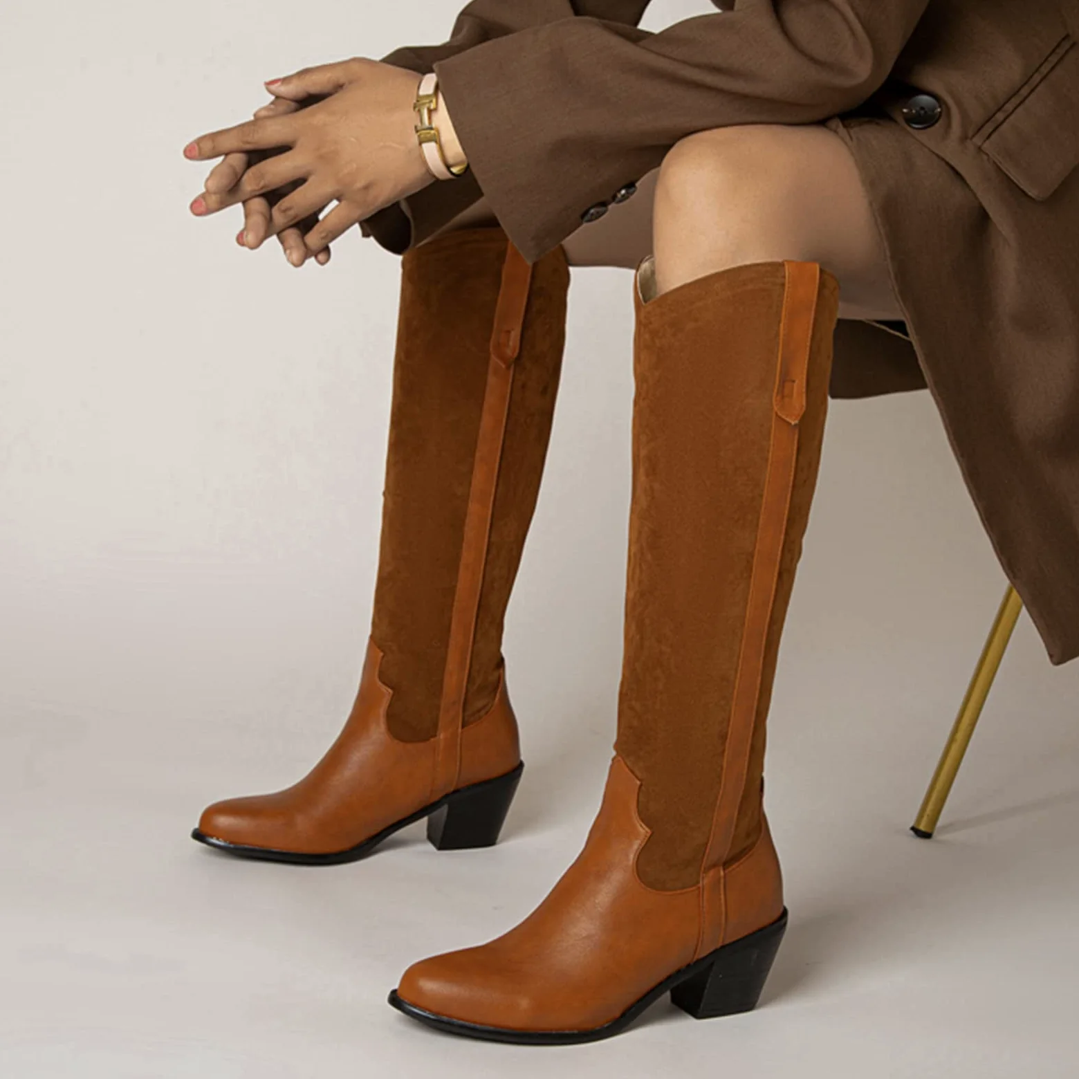 CUTEHEELS Damskie buty typu casual Slip-on Western do kolan wysokie buty z chunky obcasem i szpiczastym noskiem, żółty1, 43 EU