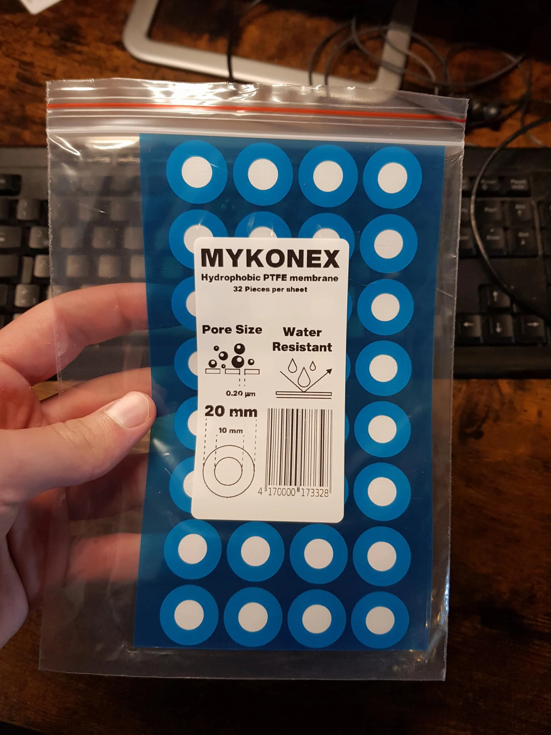 Hydrofobowa membrana PTFE, 32 tarcze filtrujące do hodowli grzybów o średnicy 20 mm i wielkości porów 0,2 um