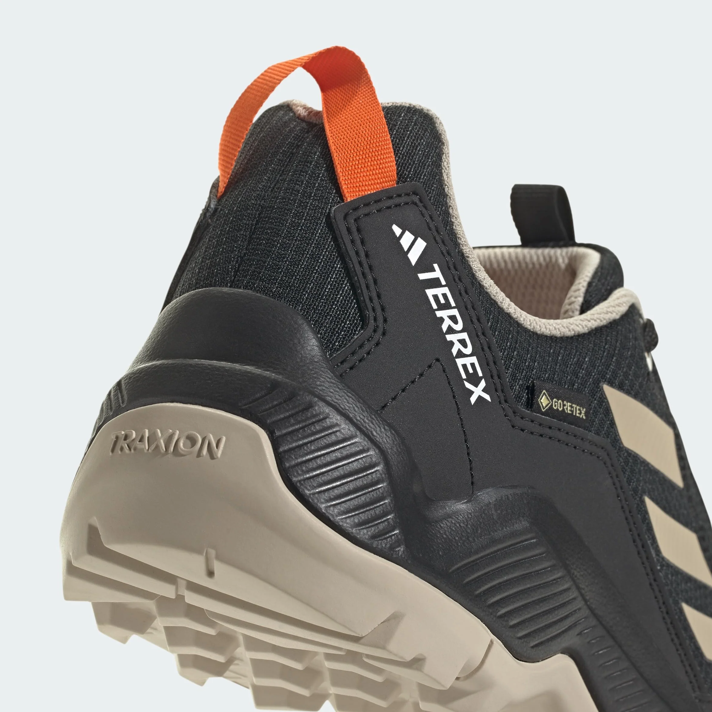adidas Kobiety Terrex Eastrail GORE-TEX Hiking Shoes, core black/wonder beige/semi impact orange, 39 1/3 EU