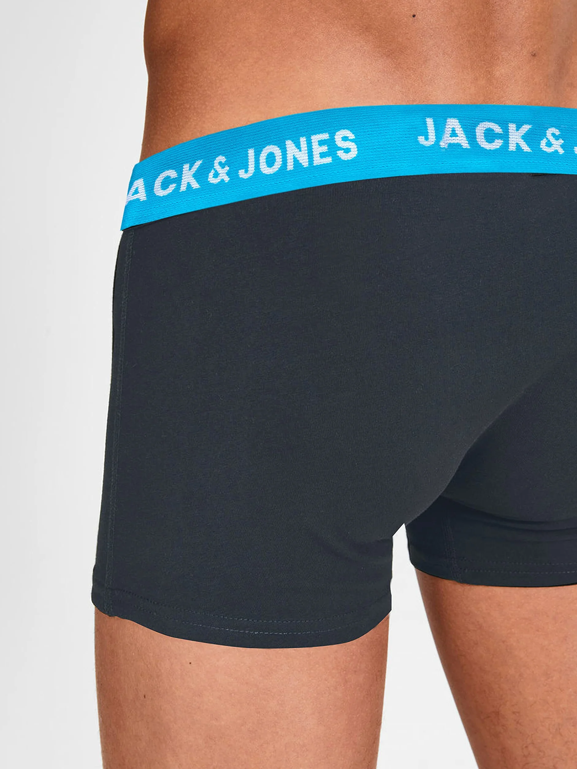 Mêskie spodnie Jogger Cargo JACK & JONES PAUL FLAKE AKM 542 Spodnie Twill Denim z elastycznym pasem.