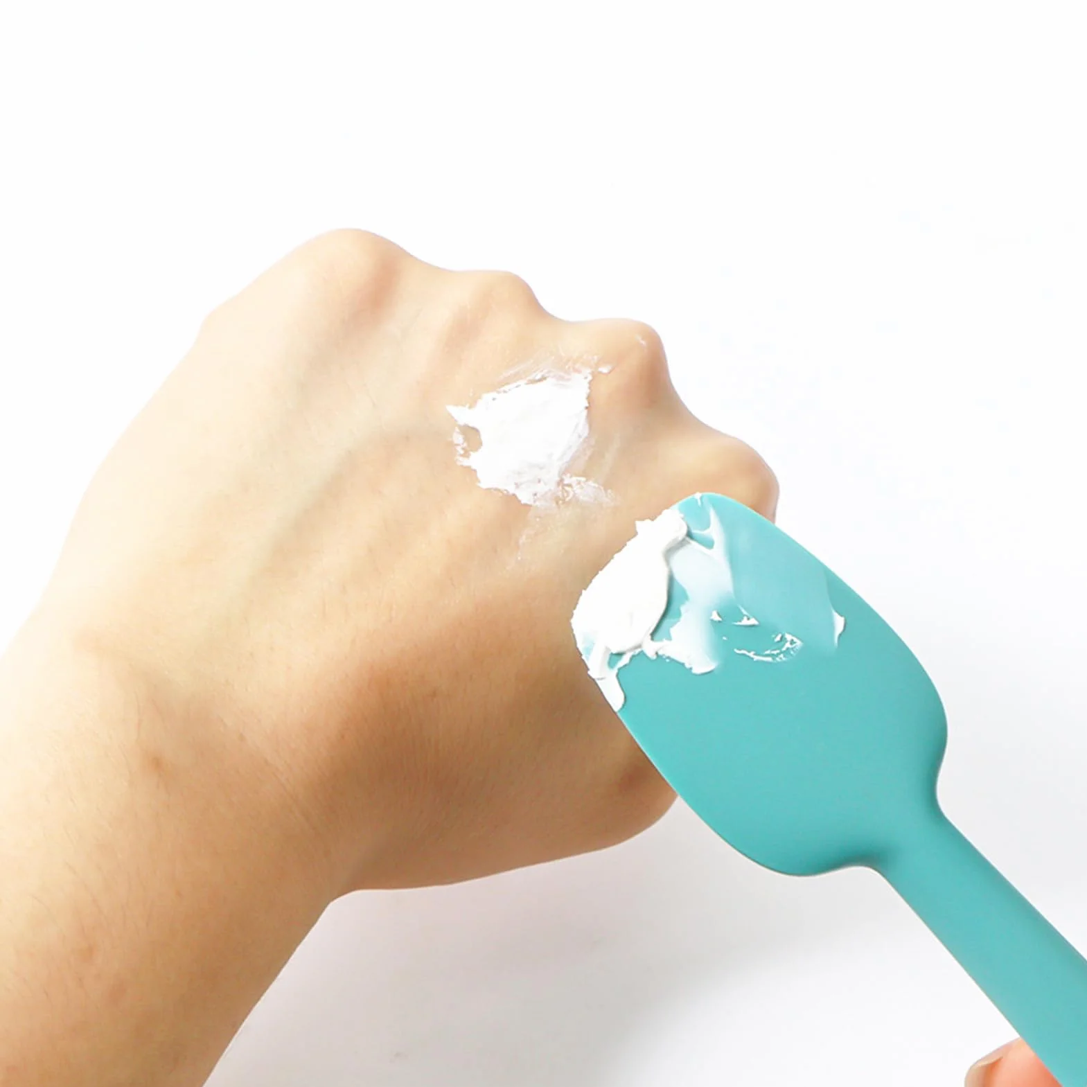 Baby Diaper Cream Spatula, Diaper Cream Applicator, Silicone Paste Tool with Soft Flexible Design, Portable & Easy to Clean, Ideal for Rash Care Nursery Bath Cheeks, 4.8x1.26 inch