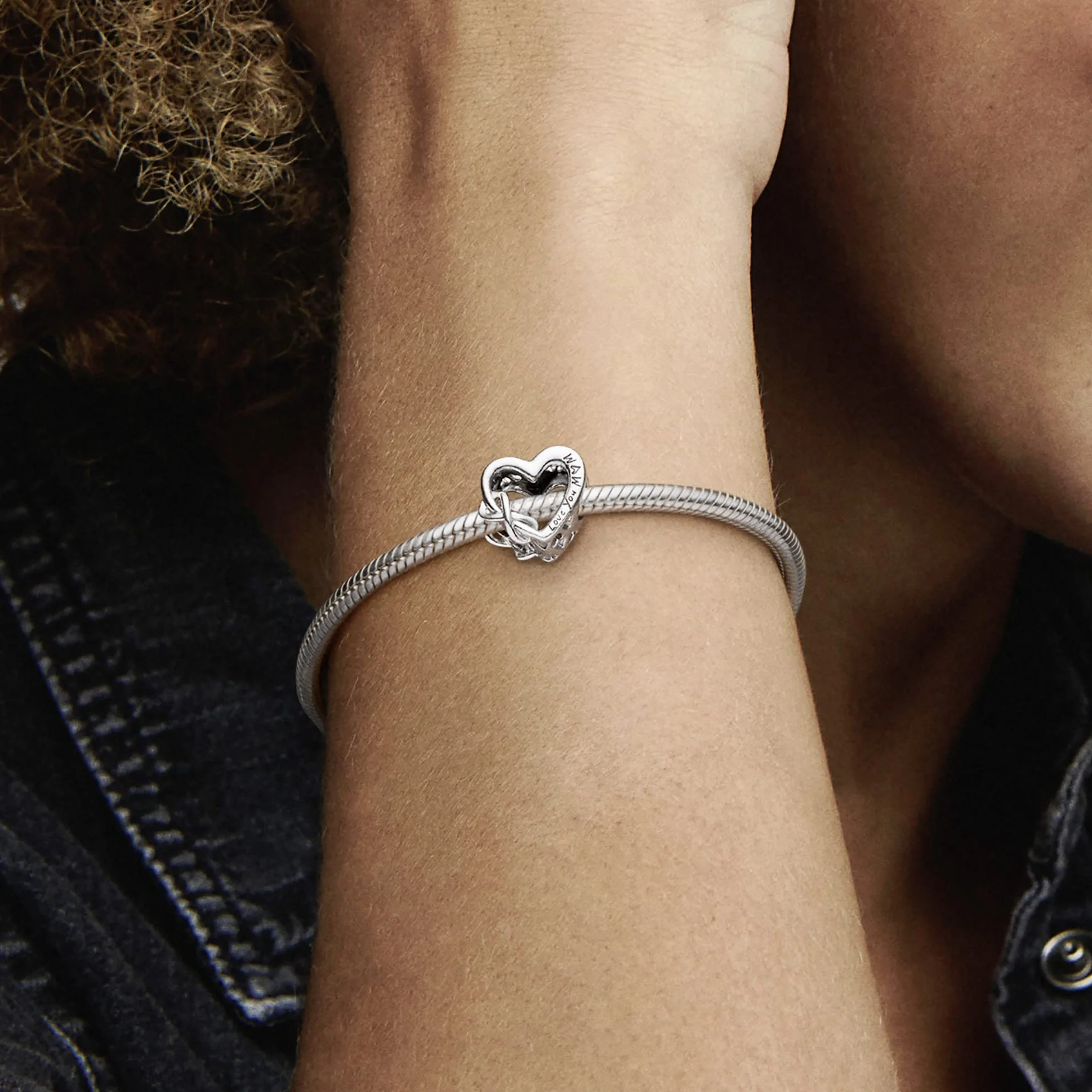 PANDORA „Love You Mum“ Unendlichkeits-Herz Charm Sterling-Silber 9,4 x 11,4 x 12,6 mm (T/H/B)