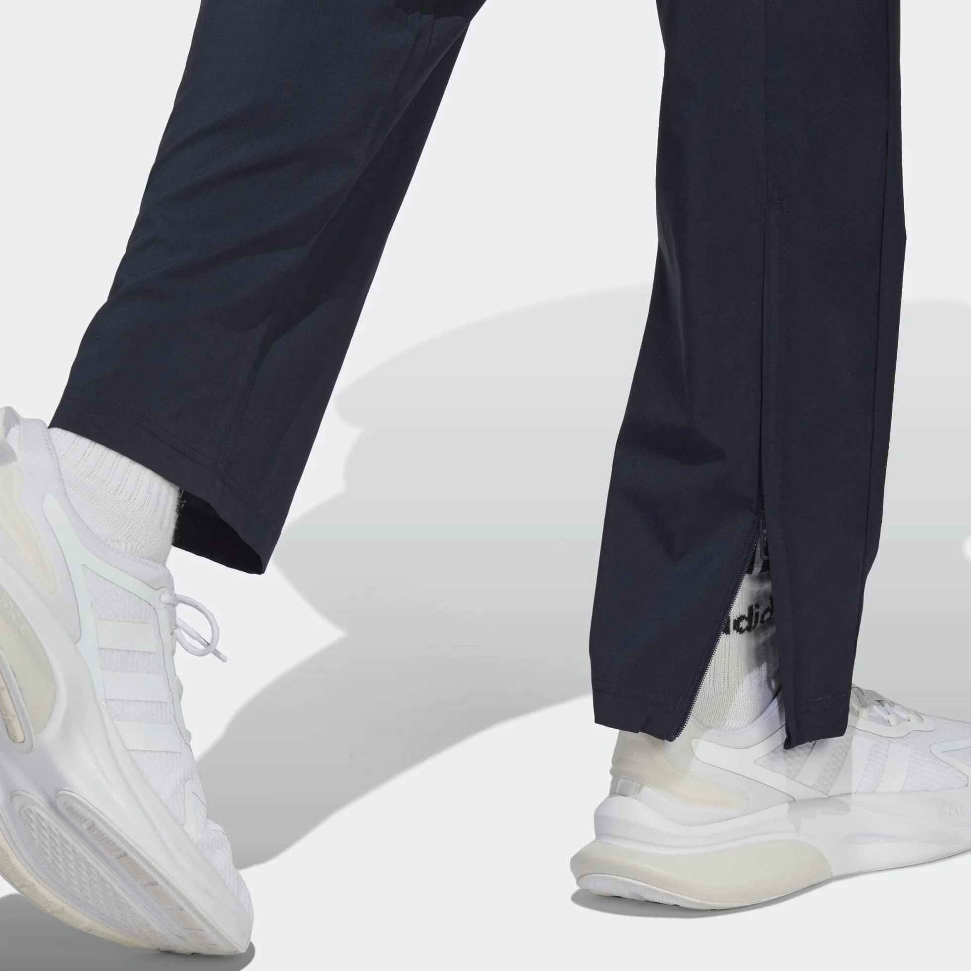 adidas Aeroready Essentials Stanford Open Hem Embroidered Small Logo Pants - Spodnie Mężczyźni