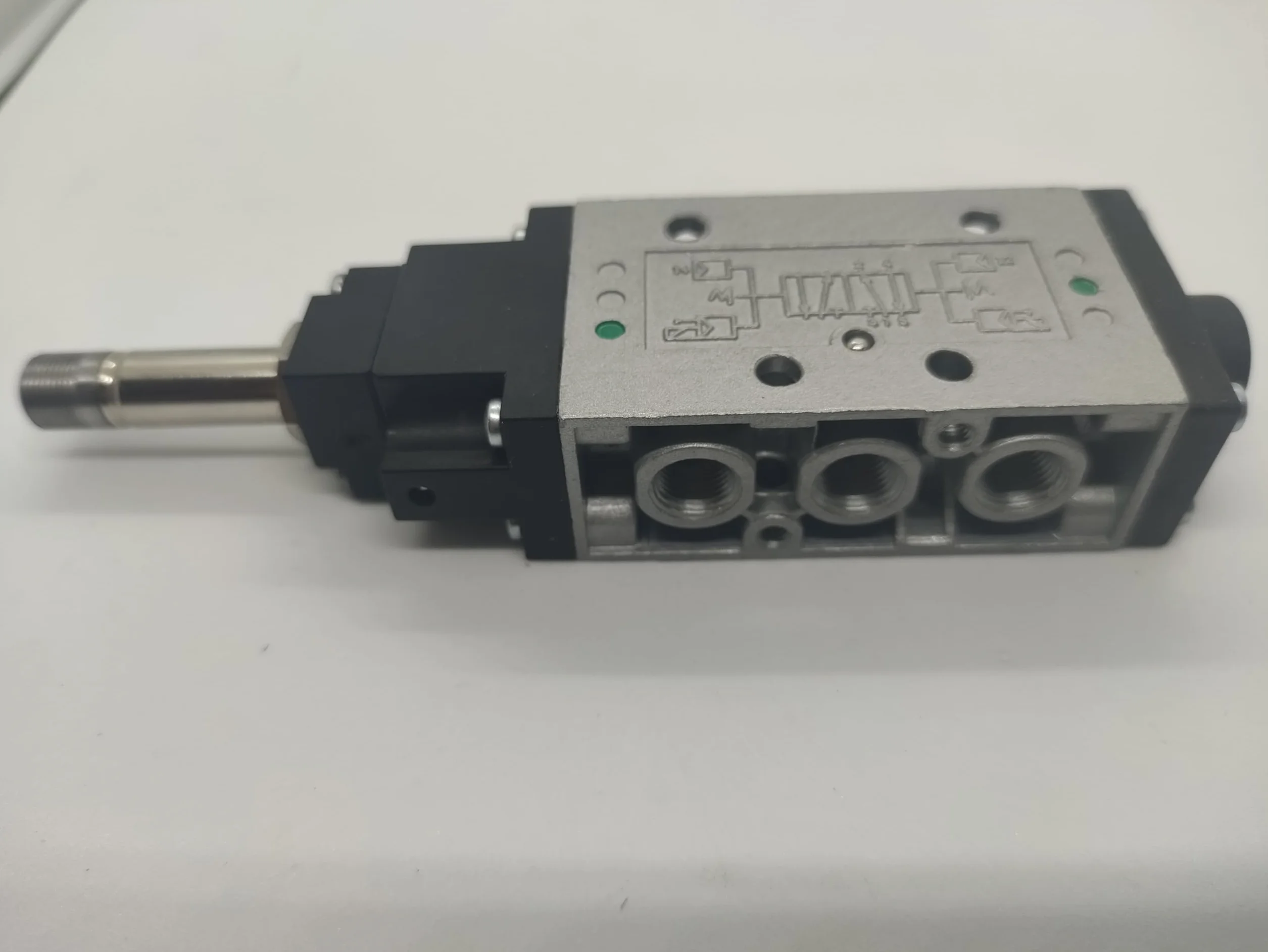 AC-7500 Zawór elektromagnetyczny UNIVER 5/2 1/8
