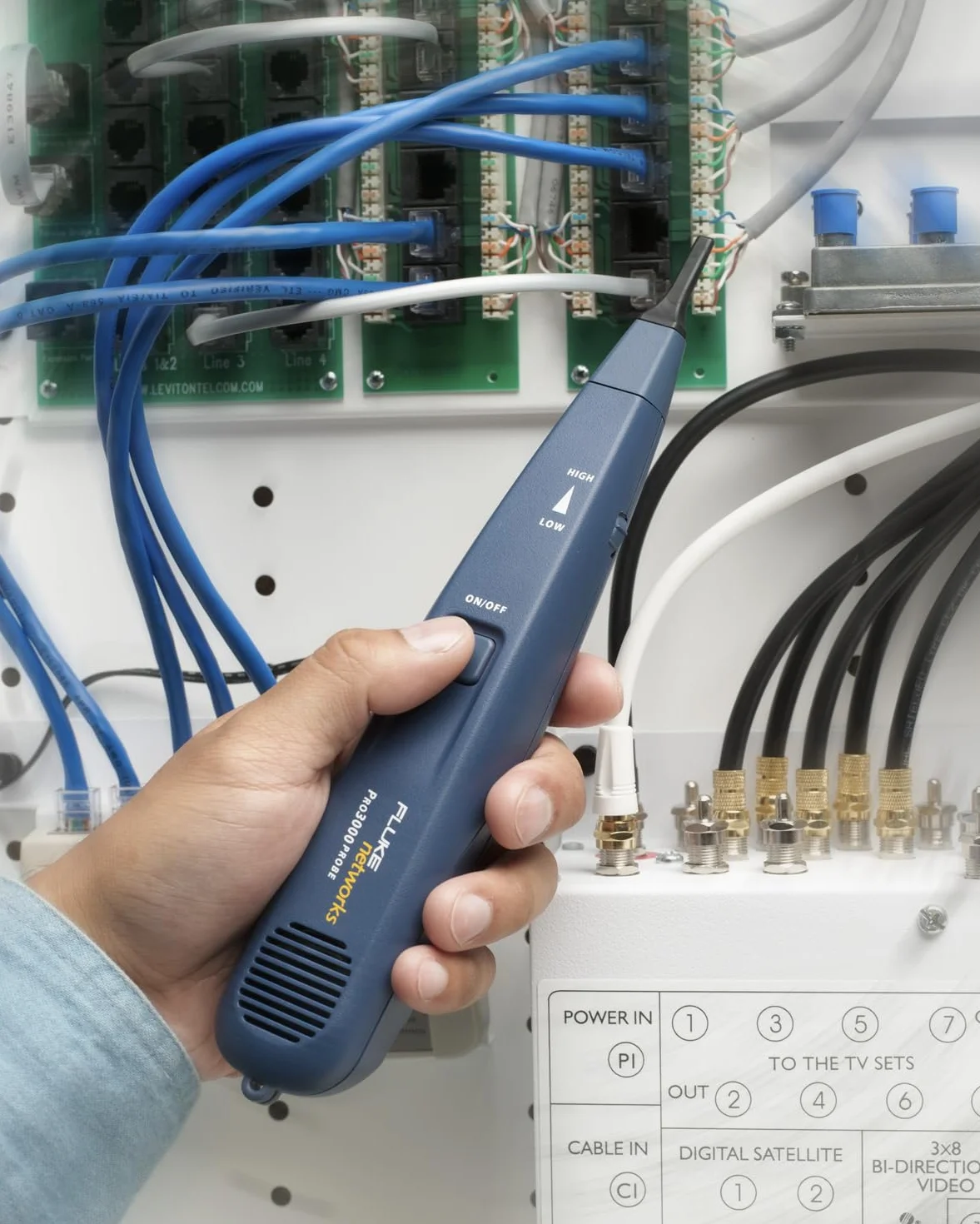 Fluke Networks Pro3000 26000900 Generator Tonów, Niebieski, 31.12 x 17.78 x 7.62 cm