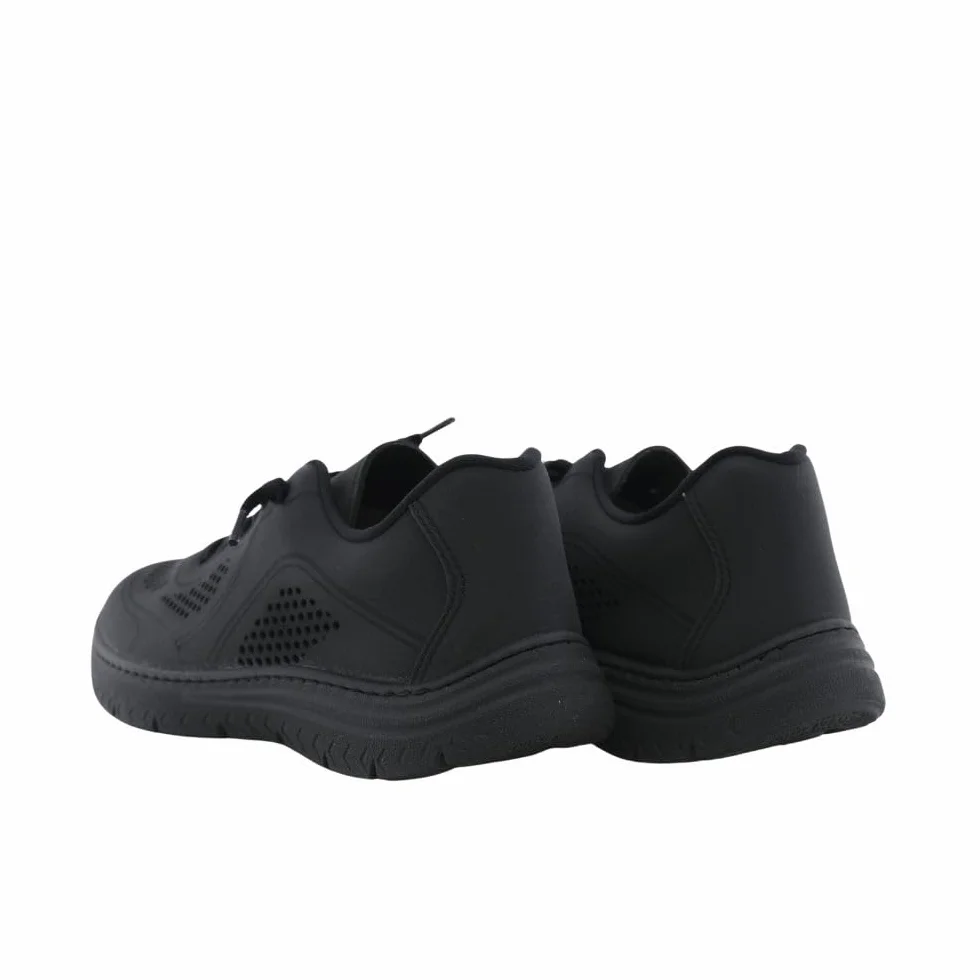 WALKON buty sportowe dla kobiet i mężczyzn, wyprodukowane w Hiszpanii.