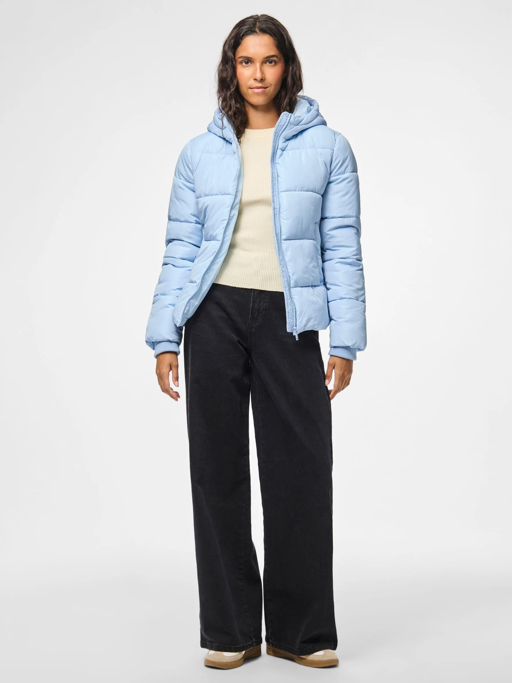 PIECES Damska kurtka damska Pcbee New Short Puffer Jacket Noos Bc, Cashmere Blue, L