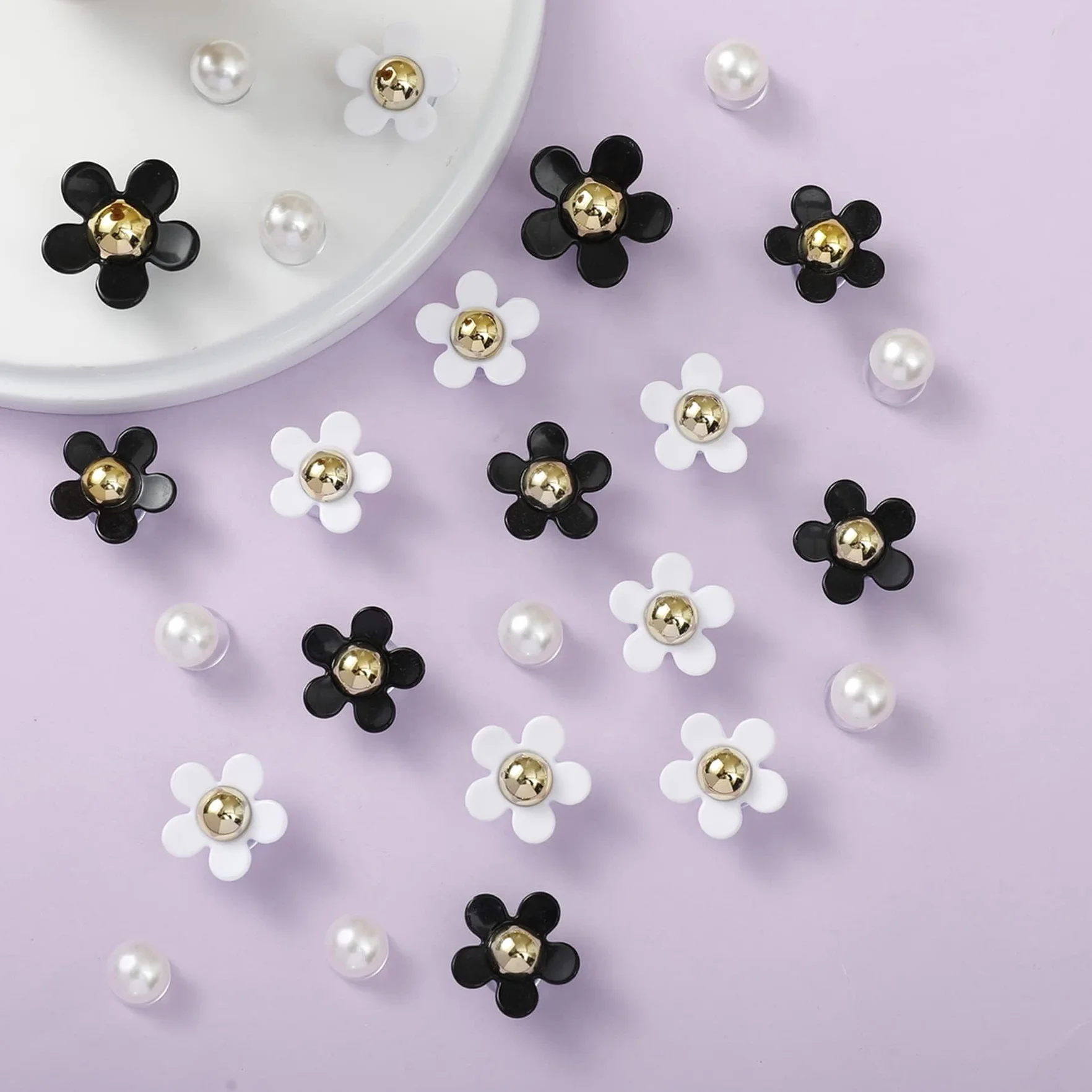 Charms do butów, 18 sztuk, zawieszki z motywem krokodyla dla dzieci, zawieszki w kształcie kwiatu, zawieszki do butów Crocs, zawieszki do butów, zawieszki do butów, z guzikami, do bransoletek Crocs,