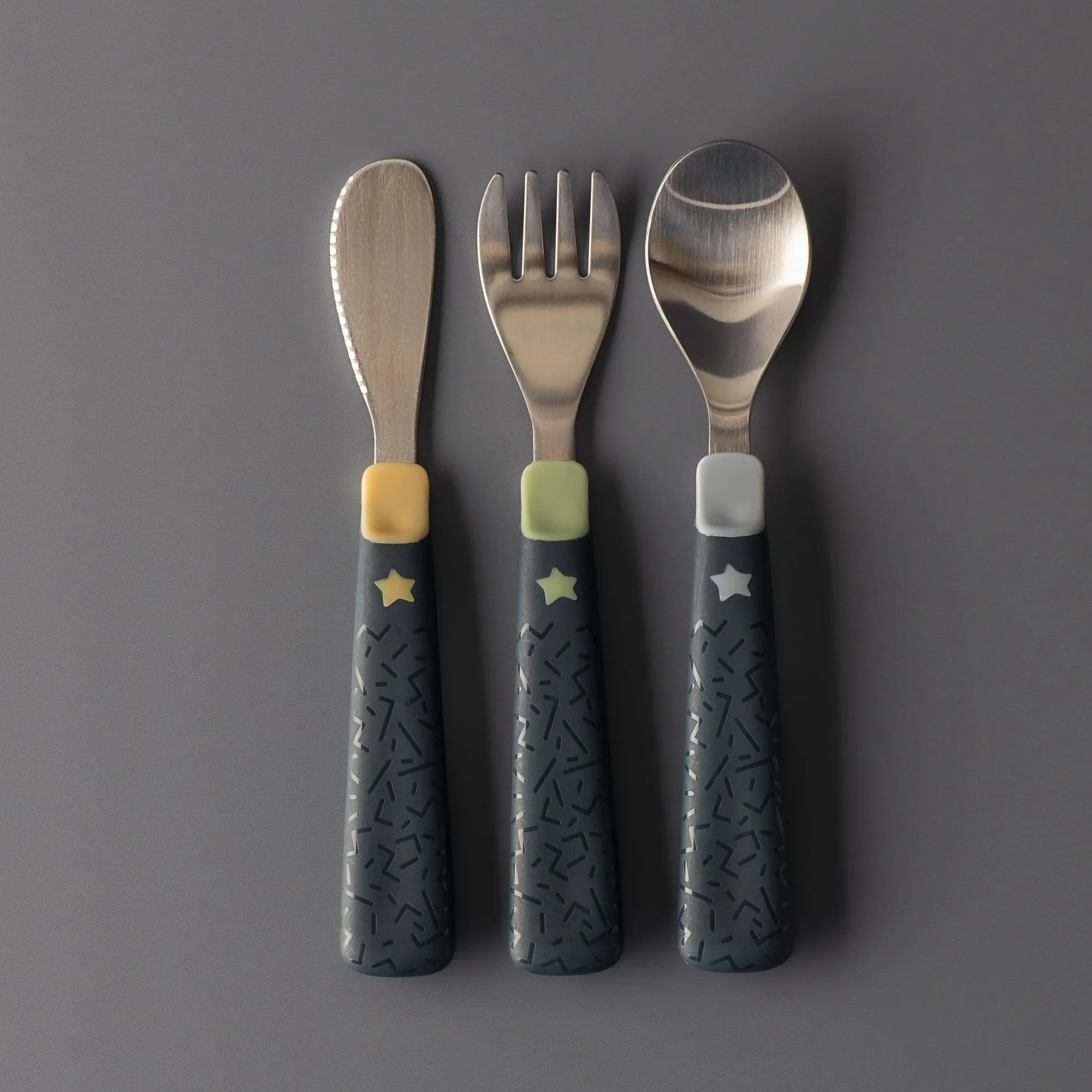 Tommee Tippee Big Kids Stainless Steel First Cutlery Set, Rounded Edges, Chunky Handles, 12m+
