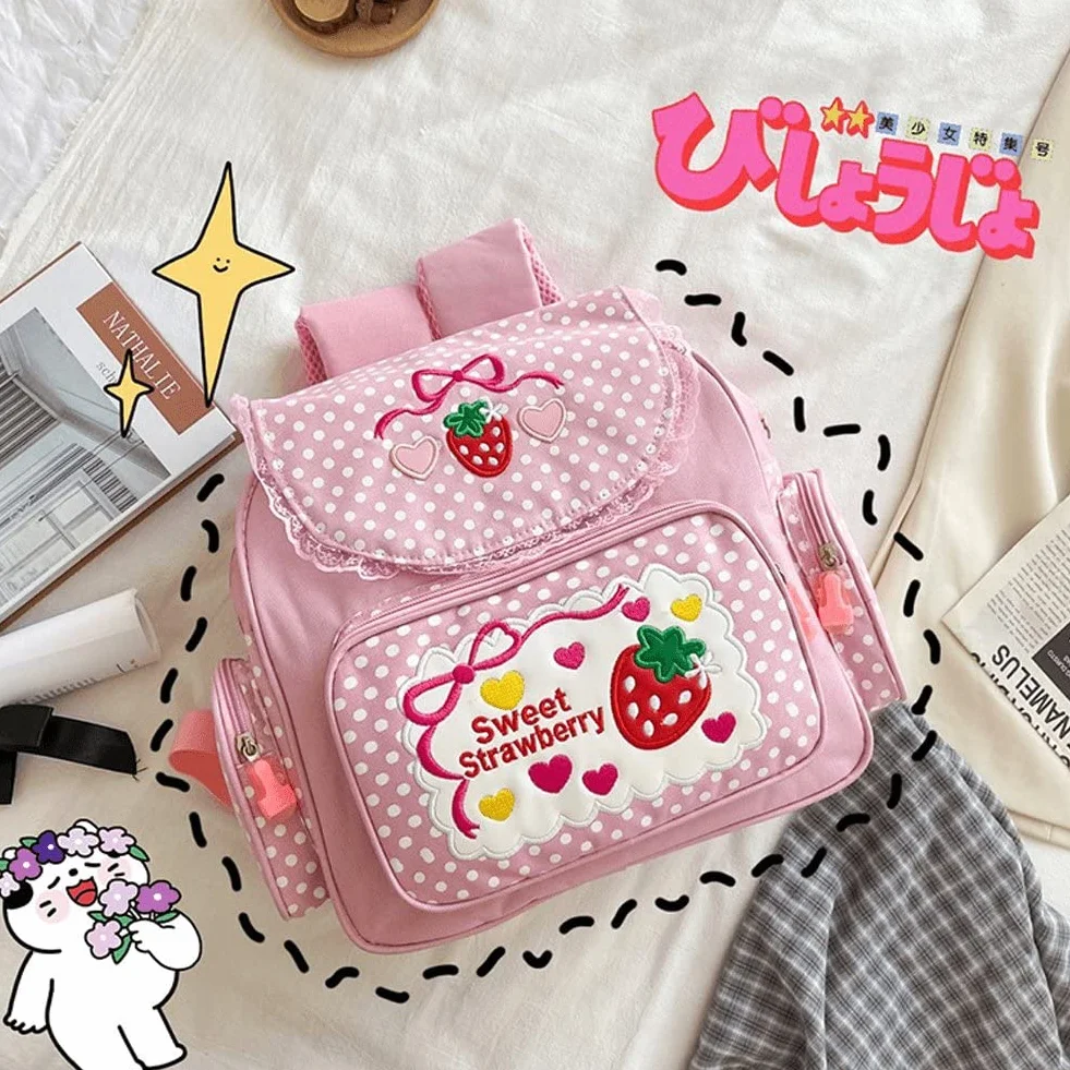 Plecak w stylu japońskim Kawaii z haftowanym truskawkowym szyciem, mini plecak z koronkowym wzorem truskawki, uroczy plecak szkolny dla dziewczynki
