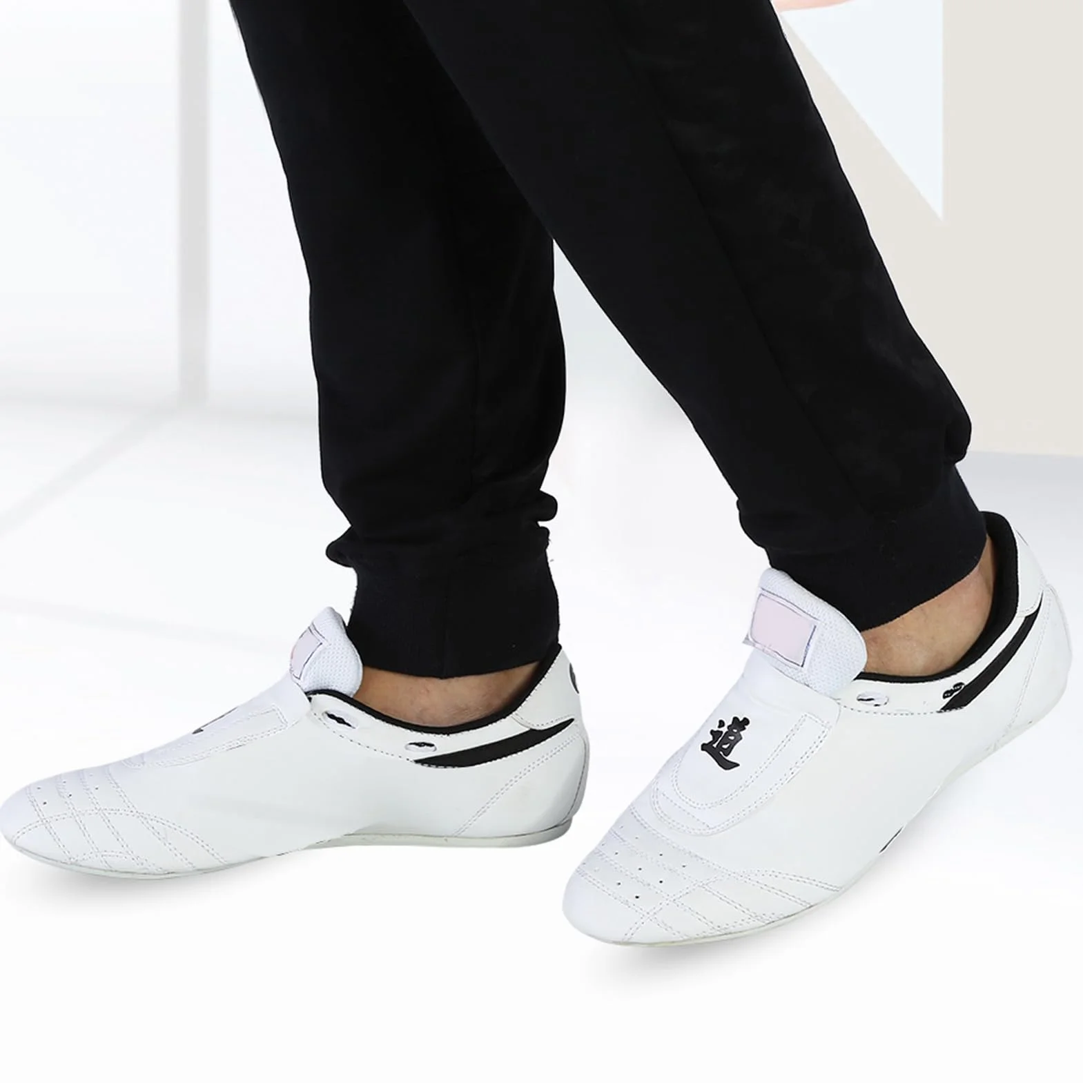 Buty Taekwondo Sportowe Bokserskie Kung Fu TaiChi z Torbą do Przechowywania