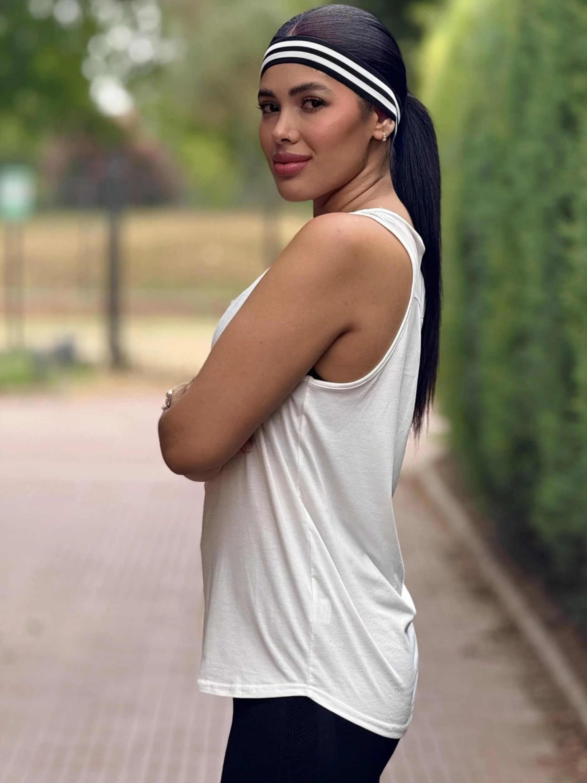 PINSPARK Damski sportowy tank top bez rękawów, oddychający top z siateczki, na siłownię, lekki top sportowy, luźny top do jogi