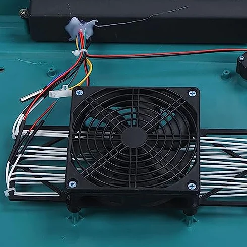 Inkubator W Pełni Automatyczny Inkubator do Jaj Kurzych 9-35 Inkubator do Jaj z Wydajnym Oświetleniem LED Wylęgarnia dla Kurczaków Gęsi Kaczki Gołębie Przepiórki Ptaki (Wtyczka UE 220 V 64 Jaja)