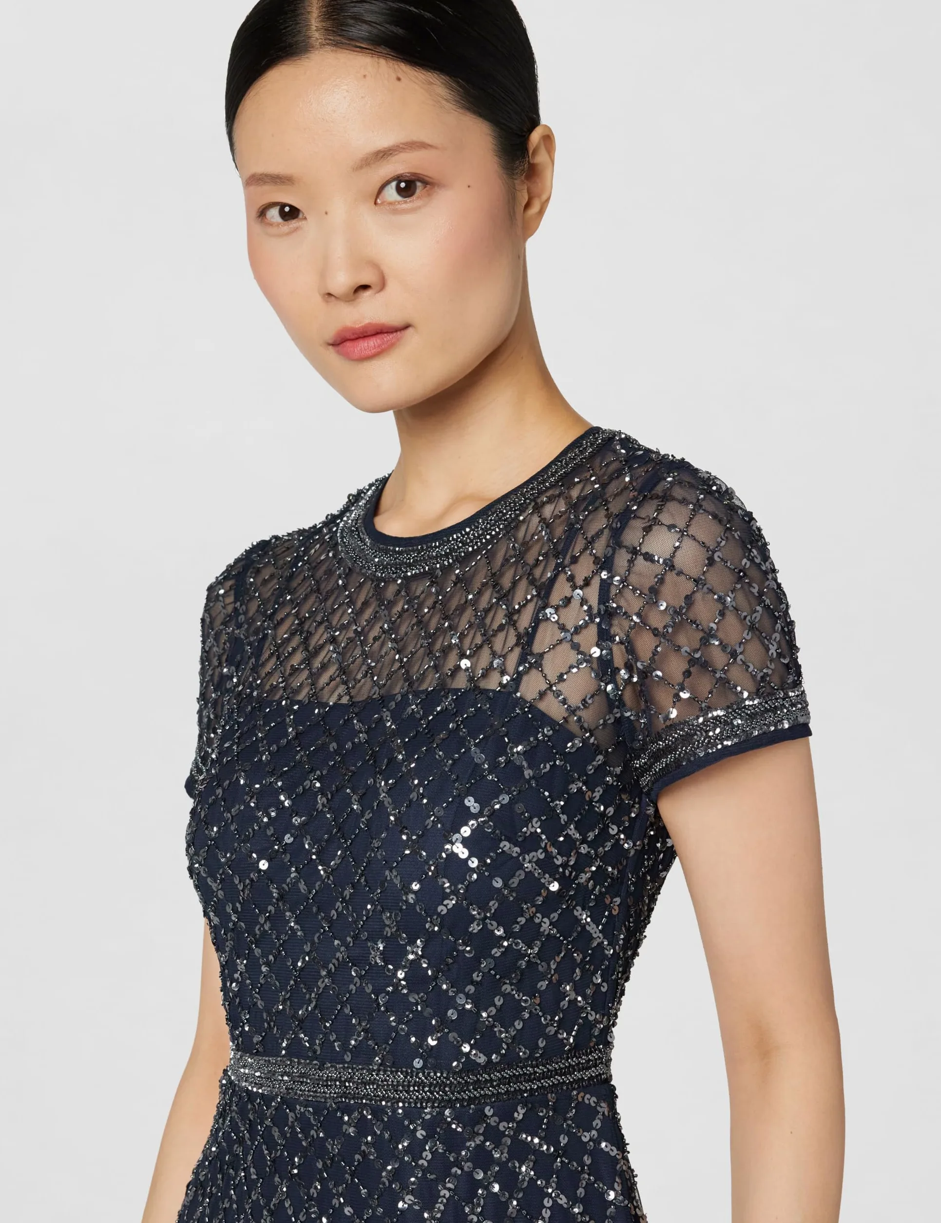 Adrianna Papell Sukienka Kobiety Short-sleeve Grid Beaded Gown