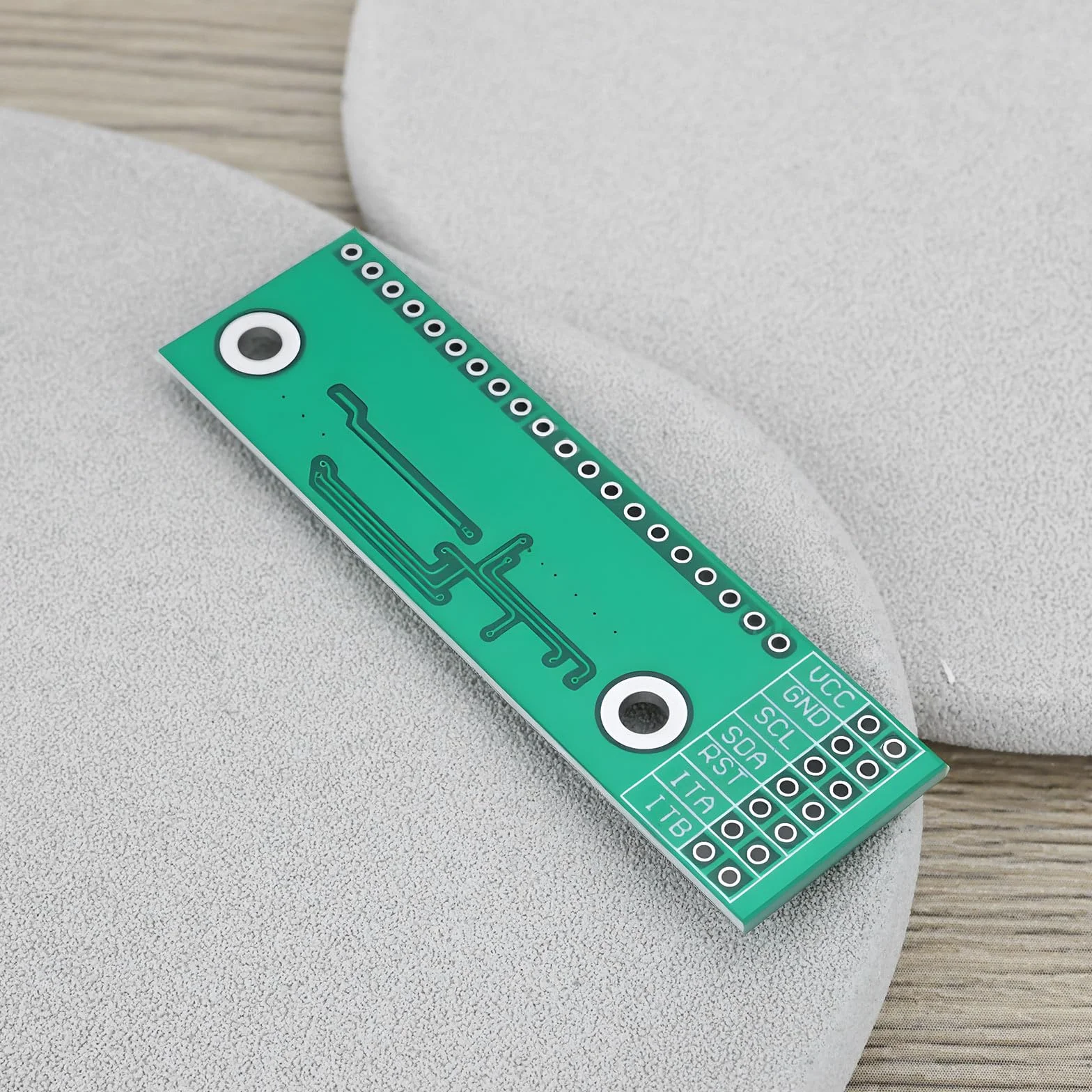Create idea 16-kanałowa płytka modułu rozszerzeń IO Interfejs I2C wyjście wejściowe IIC MCP23017-E/SS do konsoli do gier komputerowych