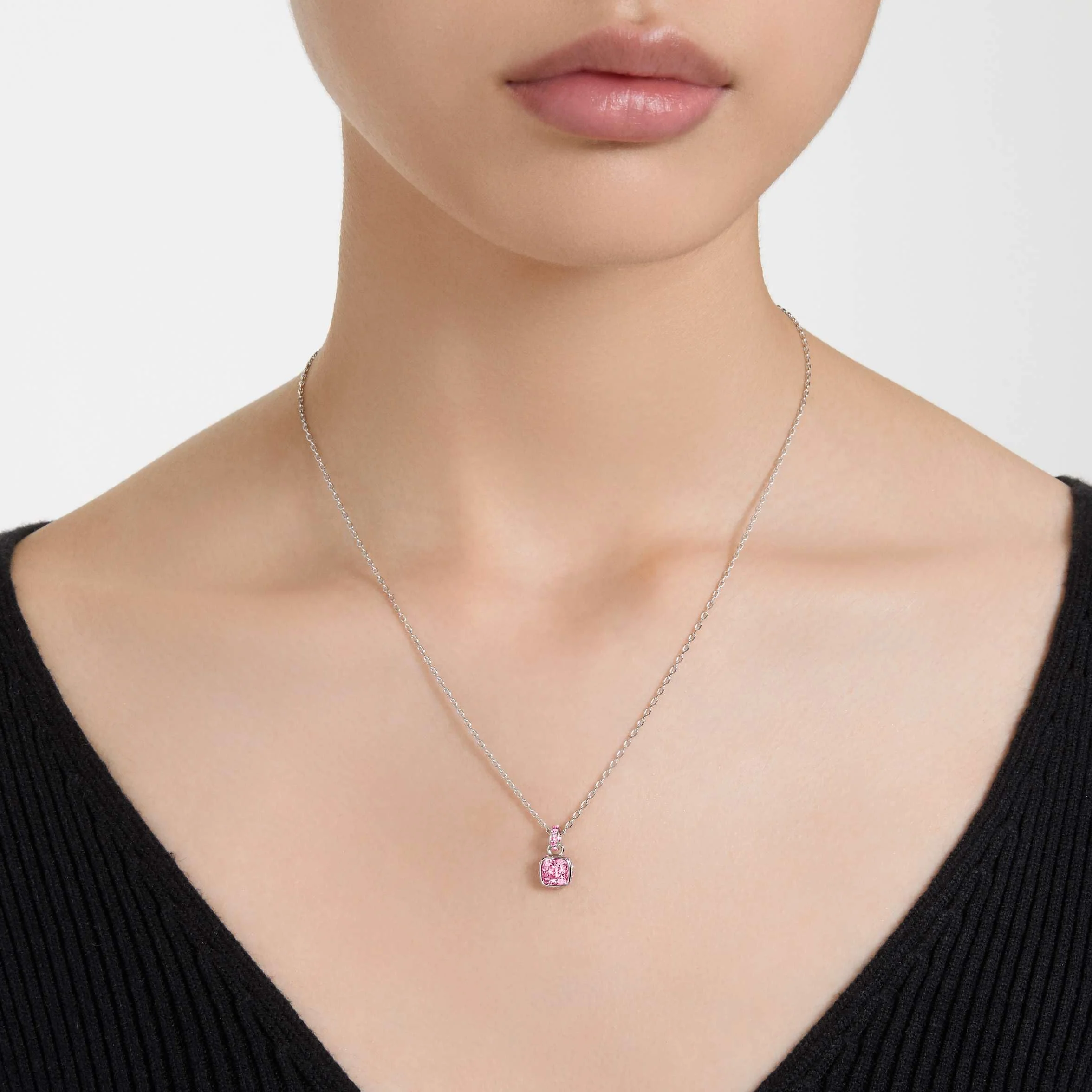 Swarovski Birthstone Kolekcja wisiorek