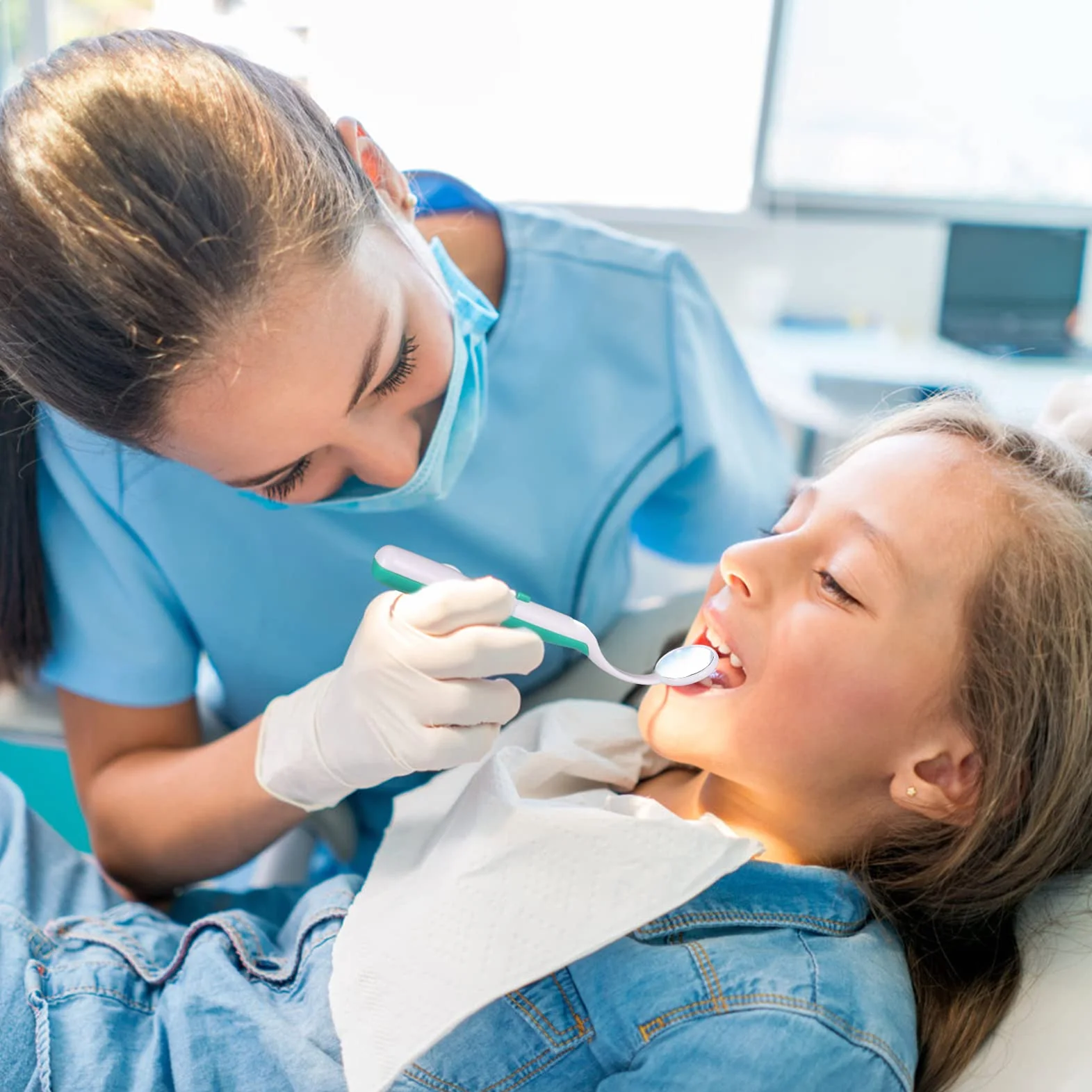 Lustro dentystyczne ze światłem LED Przeciwmgielne Zakrzywione Kąt Dentysta Narzędzie do Domu