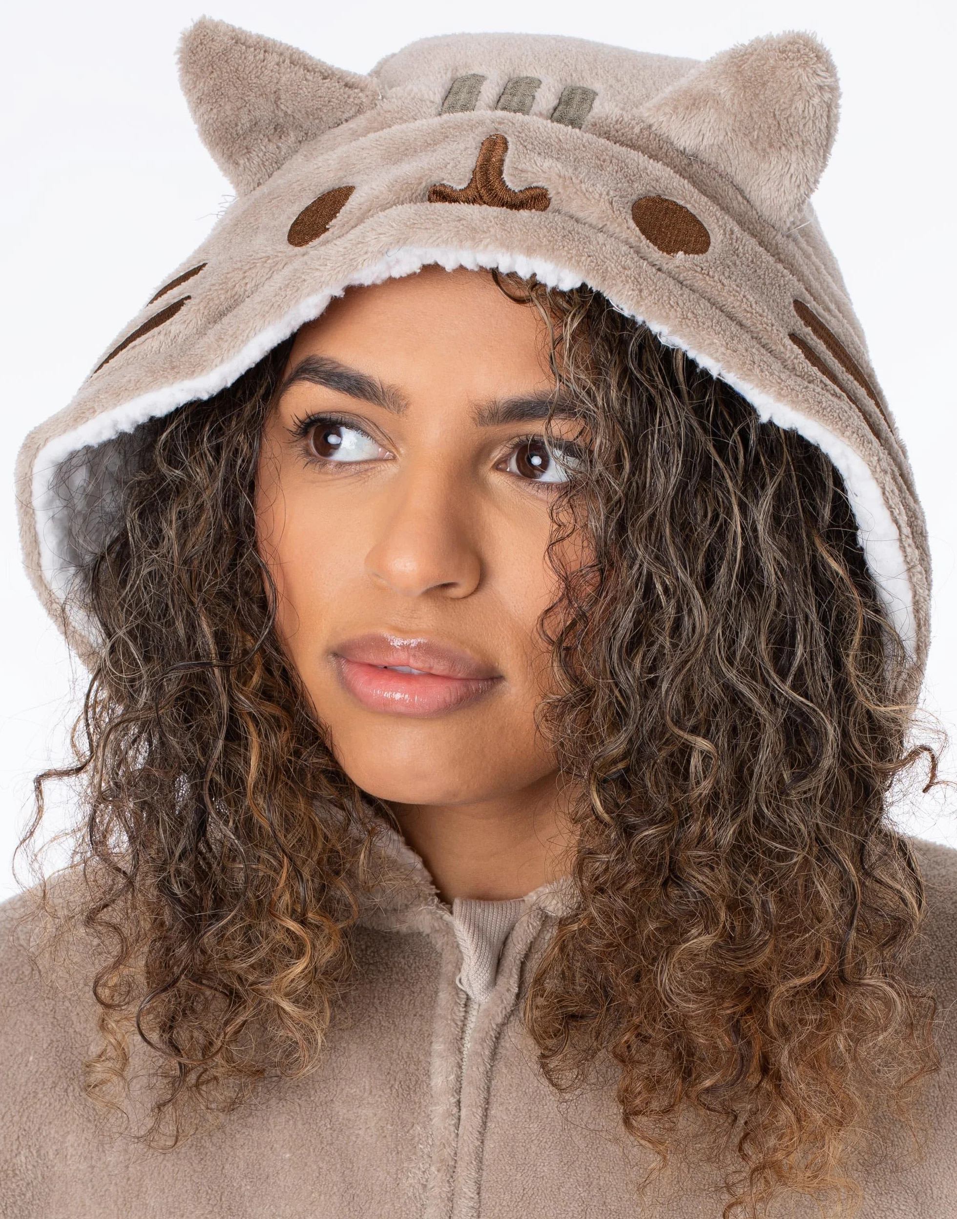 Pusheen The Cat Onesie Damskie | Damska piżama Novelty Brown All In One | Cartoon Cat z uszami 3D Tail Character Odzież domowa | Prezenty towarowe Pusheen