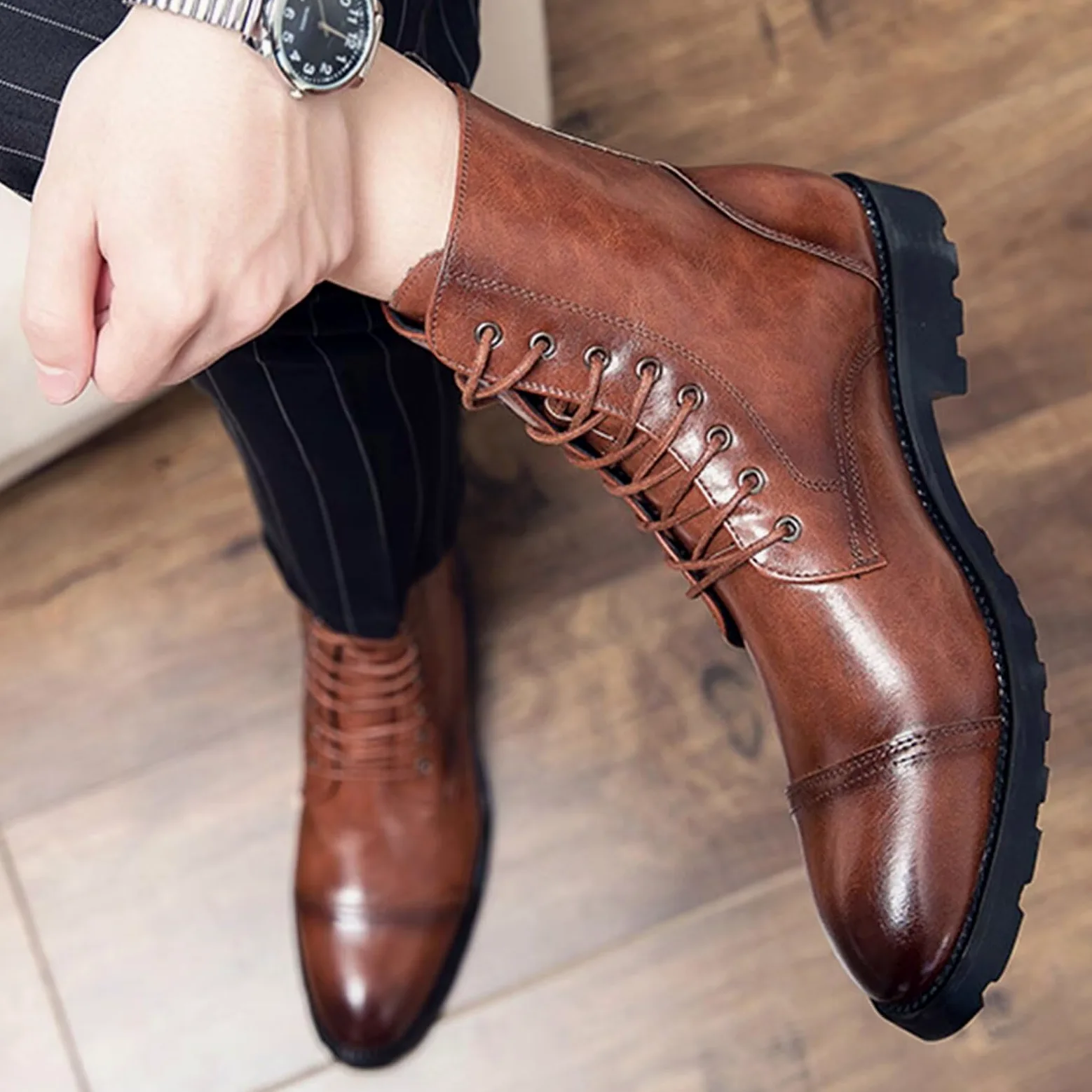 Męskie westernowe kowbojskie buty moda szpiczasty nosek wysoki obcas haftowane trwałe buty robocze tradycyjne buty wiejskie