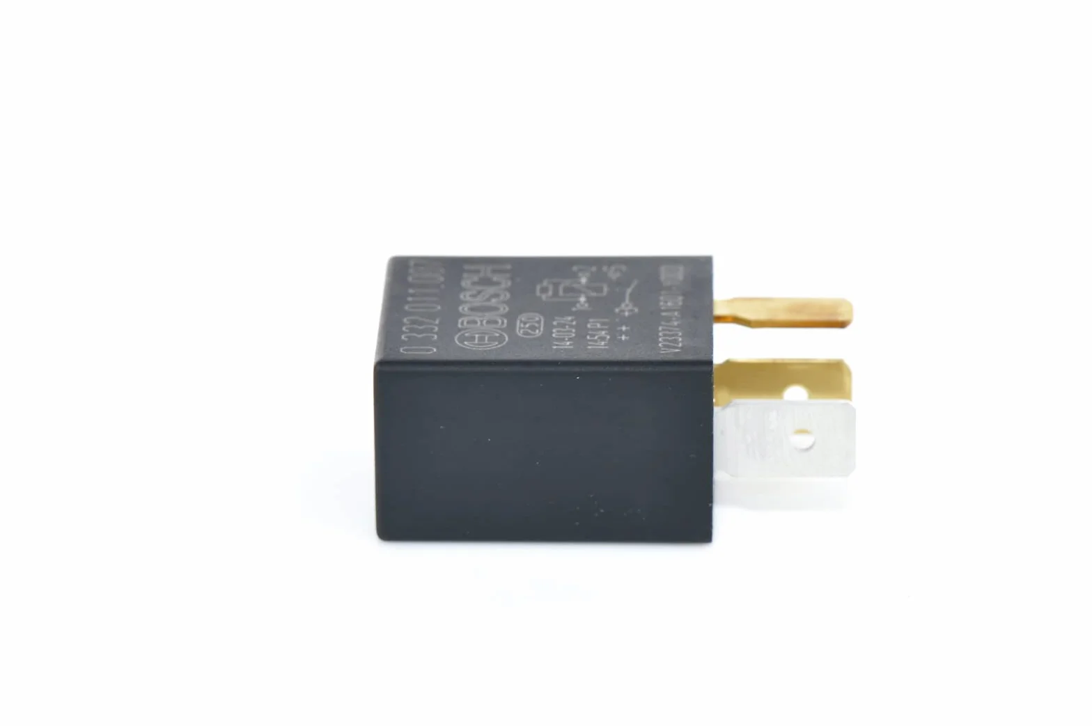 Bosch 0332011007 mikro-przekaźnik 12 V 30 A, IP5K4, temperatura robocza od -40° do 100°, przekaźnik zwierny, 4 piny