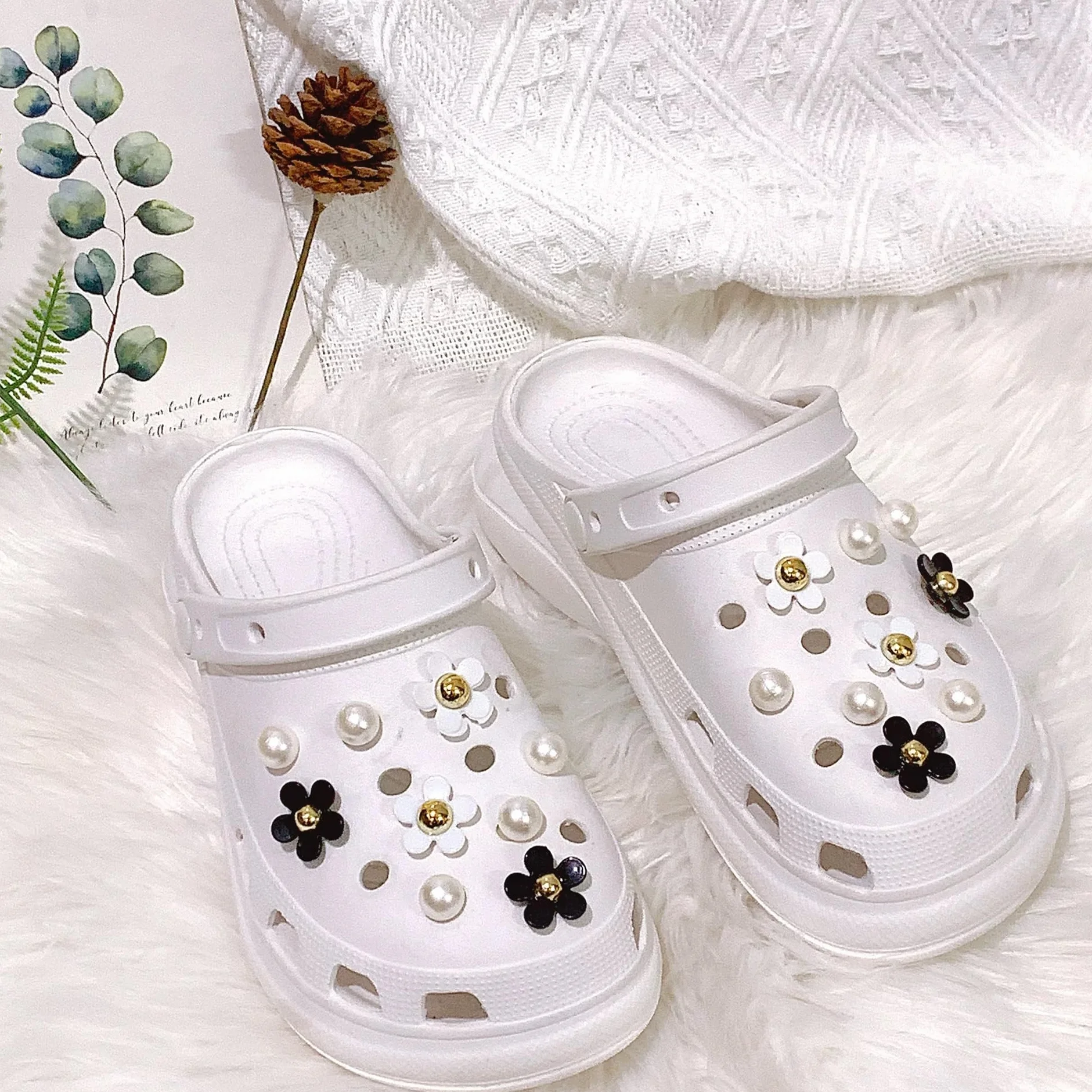 Charms do butów, 18 sztuk, zawieszki z motywem krokodyla dla dzieci, zawieszki w kształcie kwiatu, zawieszki do butów Crocs, zawieszki do butów, zawieszki do butów, z guzikami, do bransoletek Crocs,