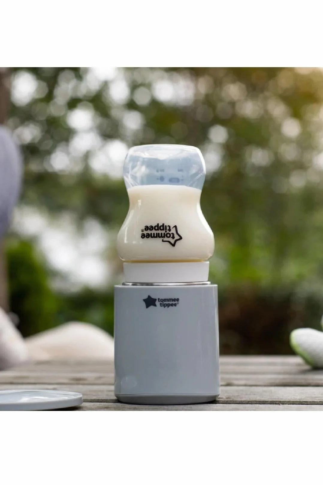 Tommee Tippee LetsGo przenośny podgrzewacz do butelek w podróży, ładowany przez USB, elektryczny podgrzewacz do butelek, lekki i przyjazny w podróży