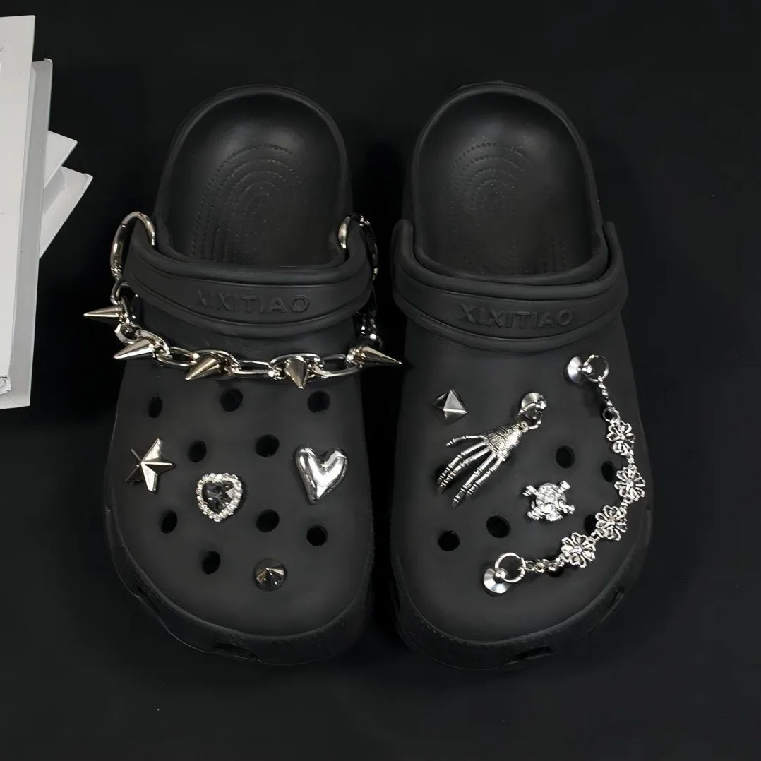 Zawieszki do chodaków, błyszczące buty, gotyckie zawieszka, Y2k, sztuczny diament, dekoracja z łańcuszkami, kolce, akcesoria dla mężczyzn, kobiet
