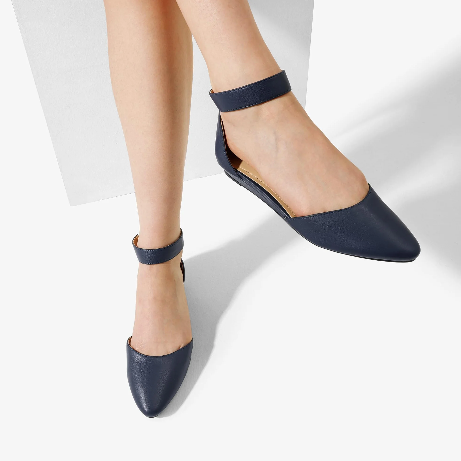 DREAM PAIRS Damskie niskie koturny okrągły nosek sukienka z paskiem na kostkę wygodne buty na co dzień płaskie buty
