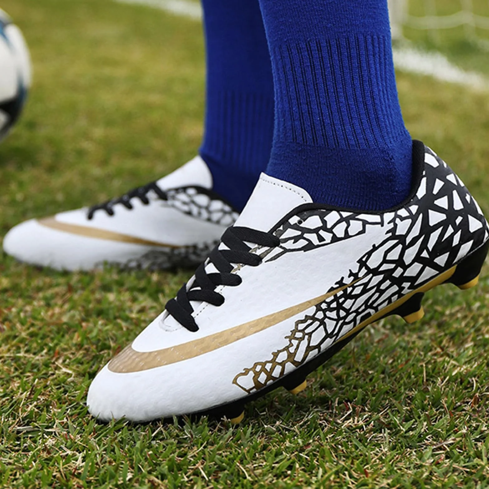 Tbest buty piłkarskie treningowe oddychające męskie korki do sportów na świeżym powietrzu