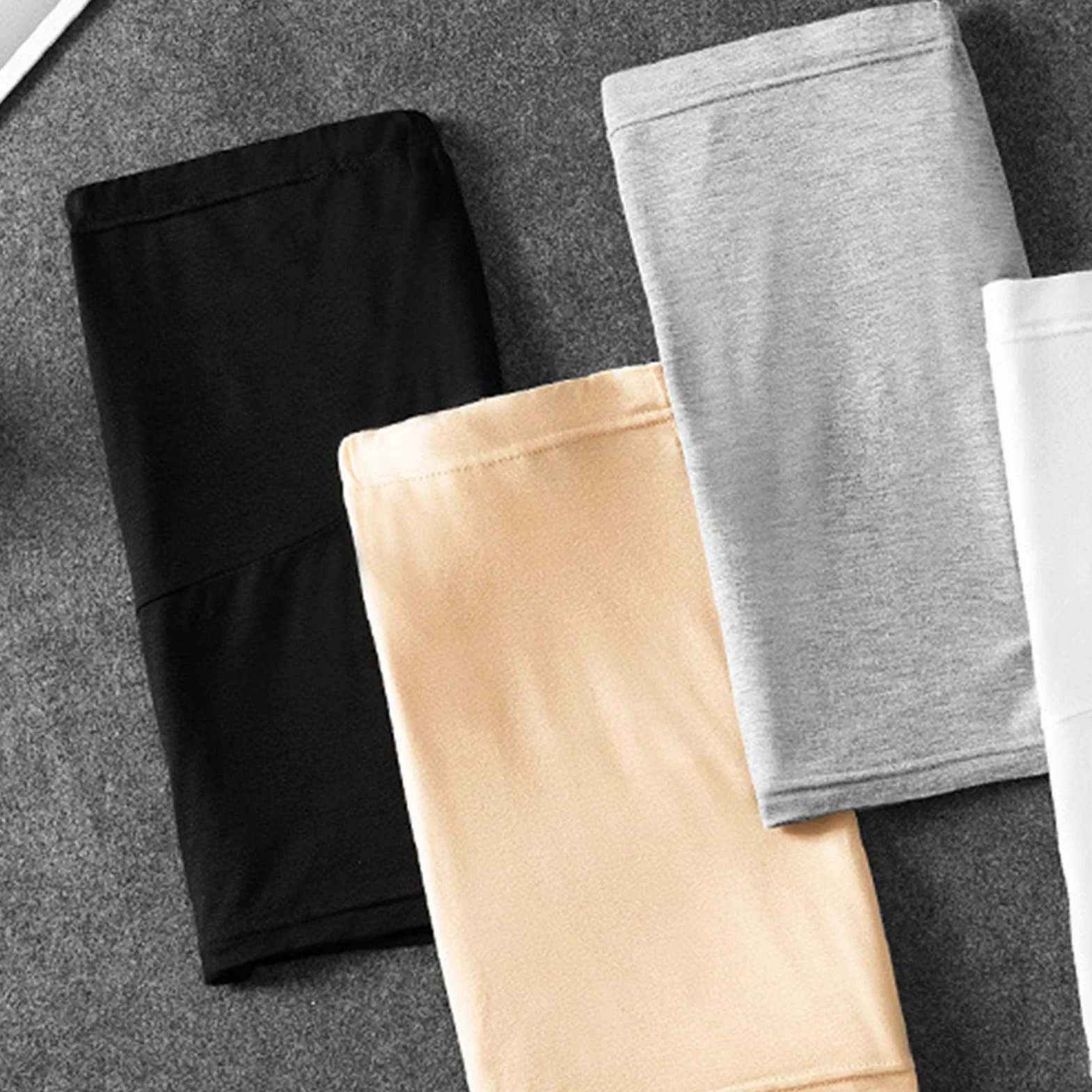 Spodenki Ciążowe z Wysokim Stanem, Spodenki Ciążowe z Pasem Biodrowym do Sportowej Jogi w Salonie