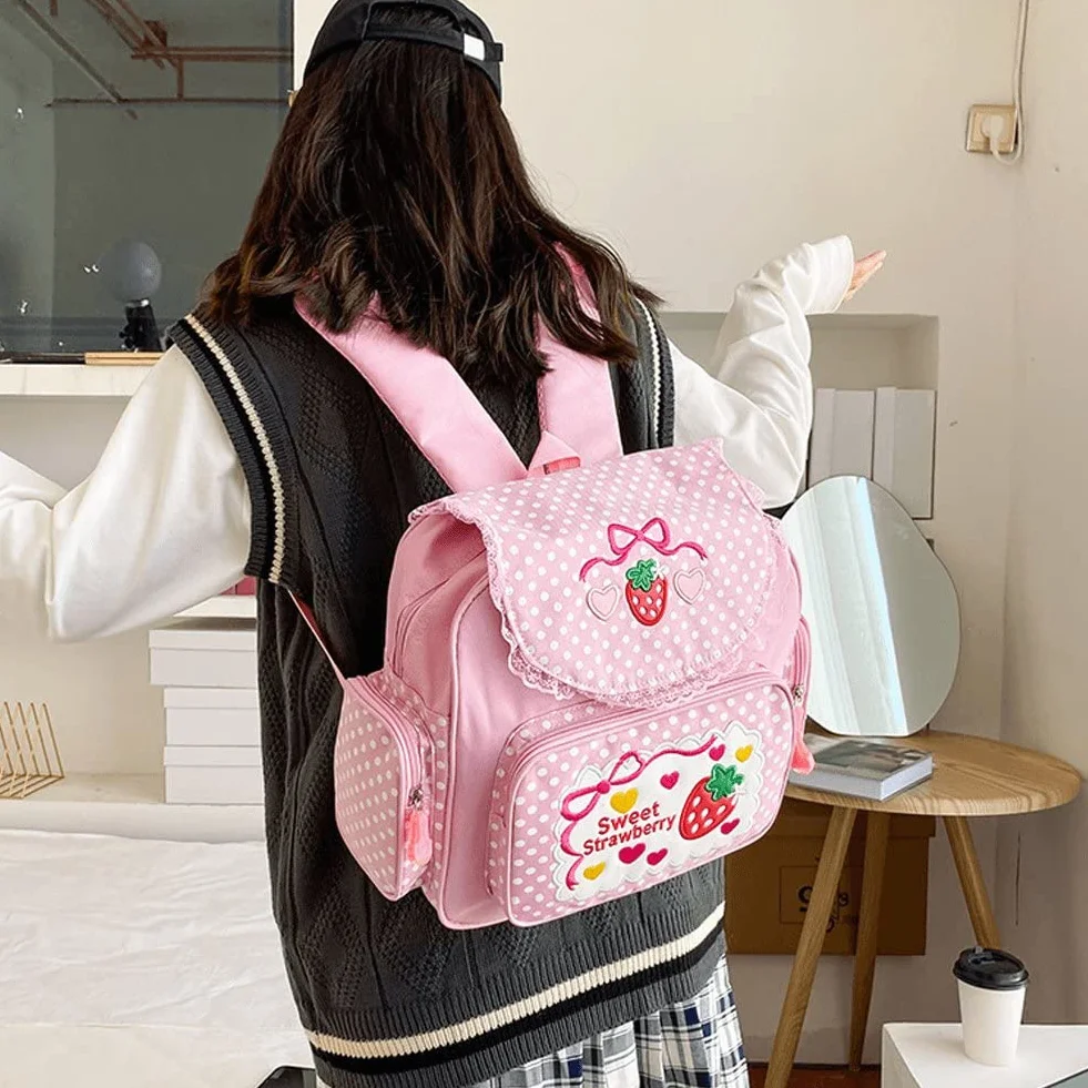 Plecak w stylu japońskim Kawaii z haftowanym truskawkowym szyciem, mini plecak z koronkowym wzorem truskawki, uroczy plecak szkolny dla dziewczynki