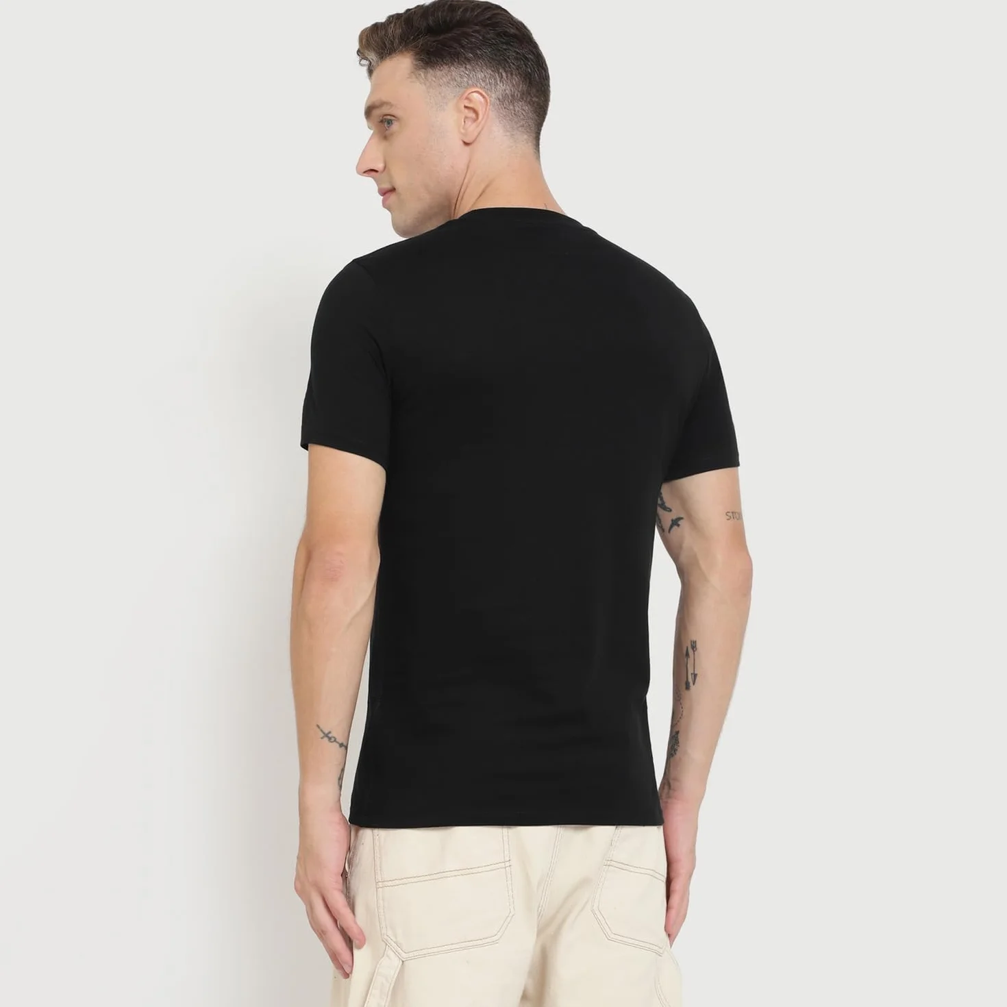 Guess T-shirt uomo logo triangolo grigio ES24GU23