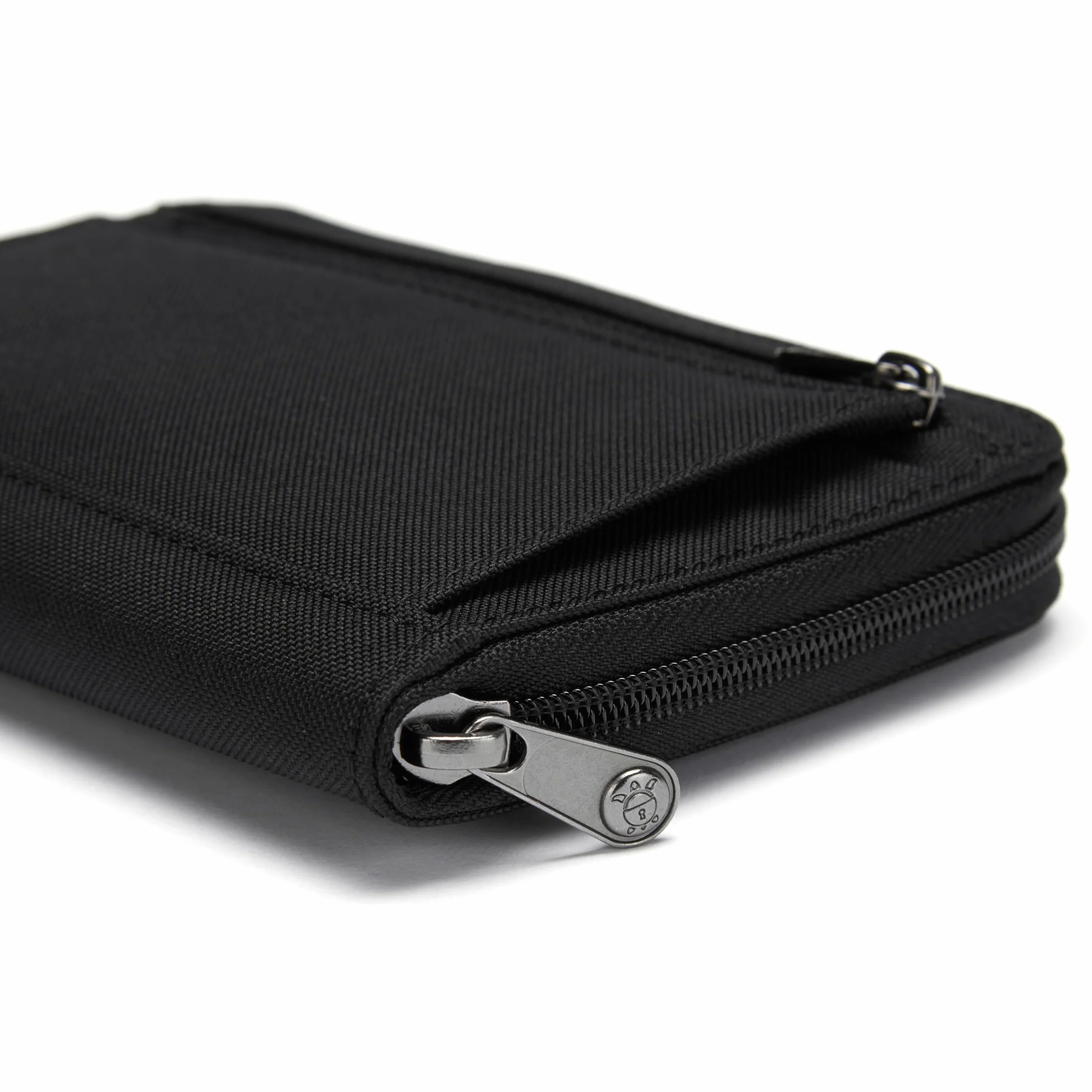 Pacsafe Kompaktowy organizer podróżny, blokujący RFIDsafe RFID, czarny (Jet Black), rozmiar uniwersalny, blokujący RFID Rfidsafe kompaktowy organizer podróżny