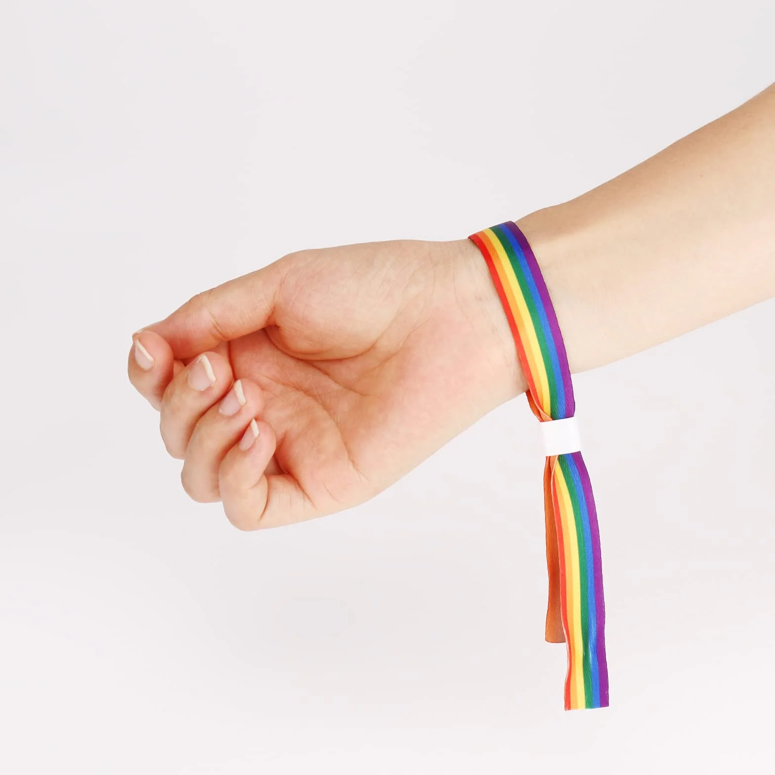 6 bransoletek Gay Pride