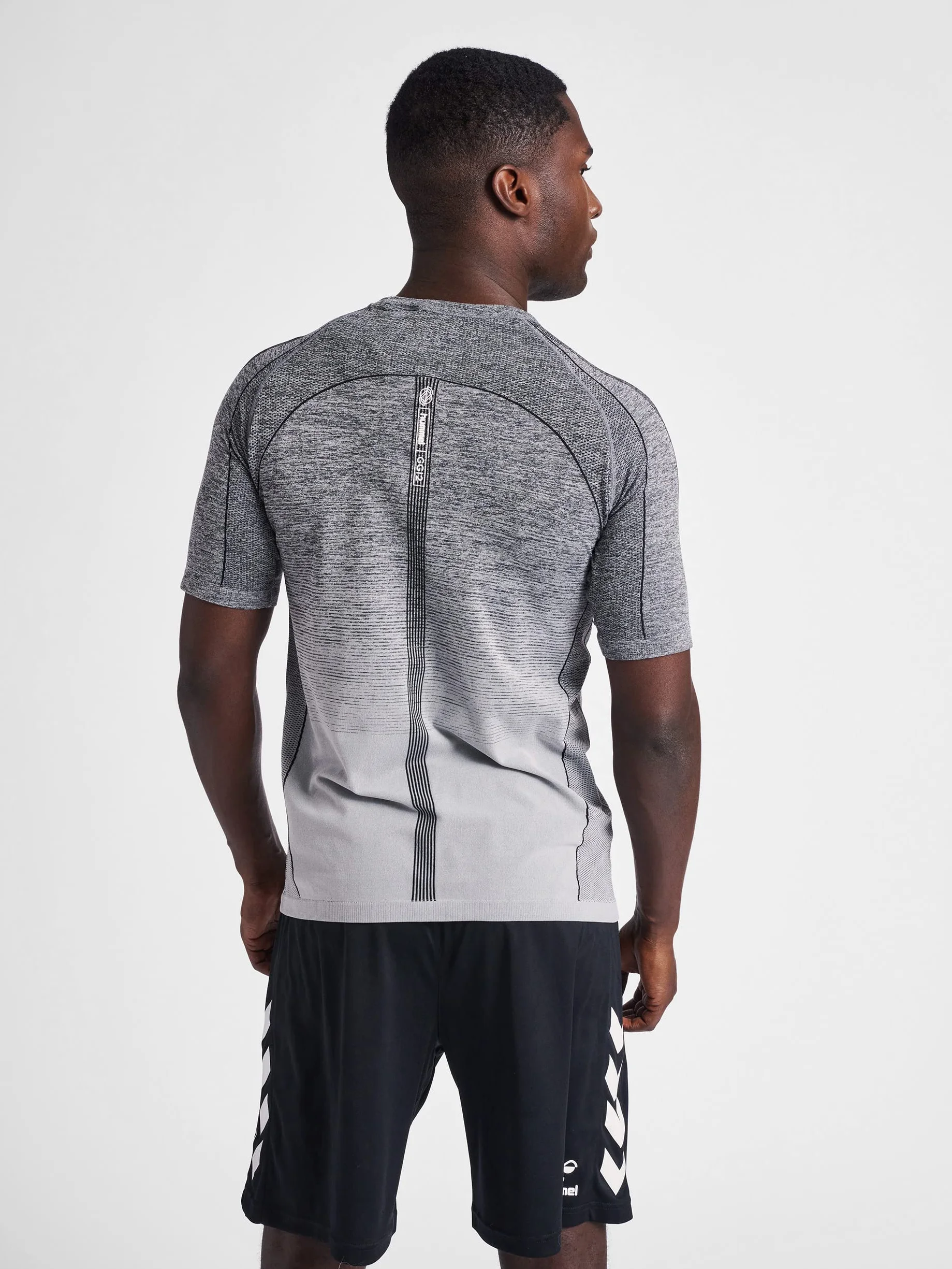 hummel T-shirt Mężczyźni Hmlgg12 Training Seamless S/S