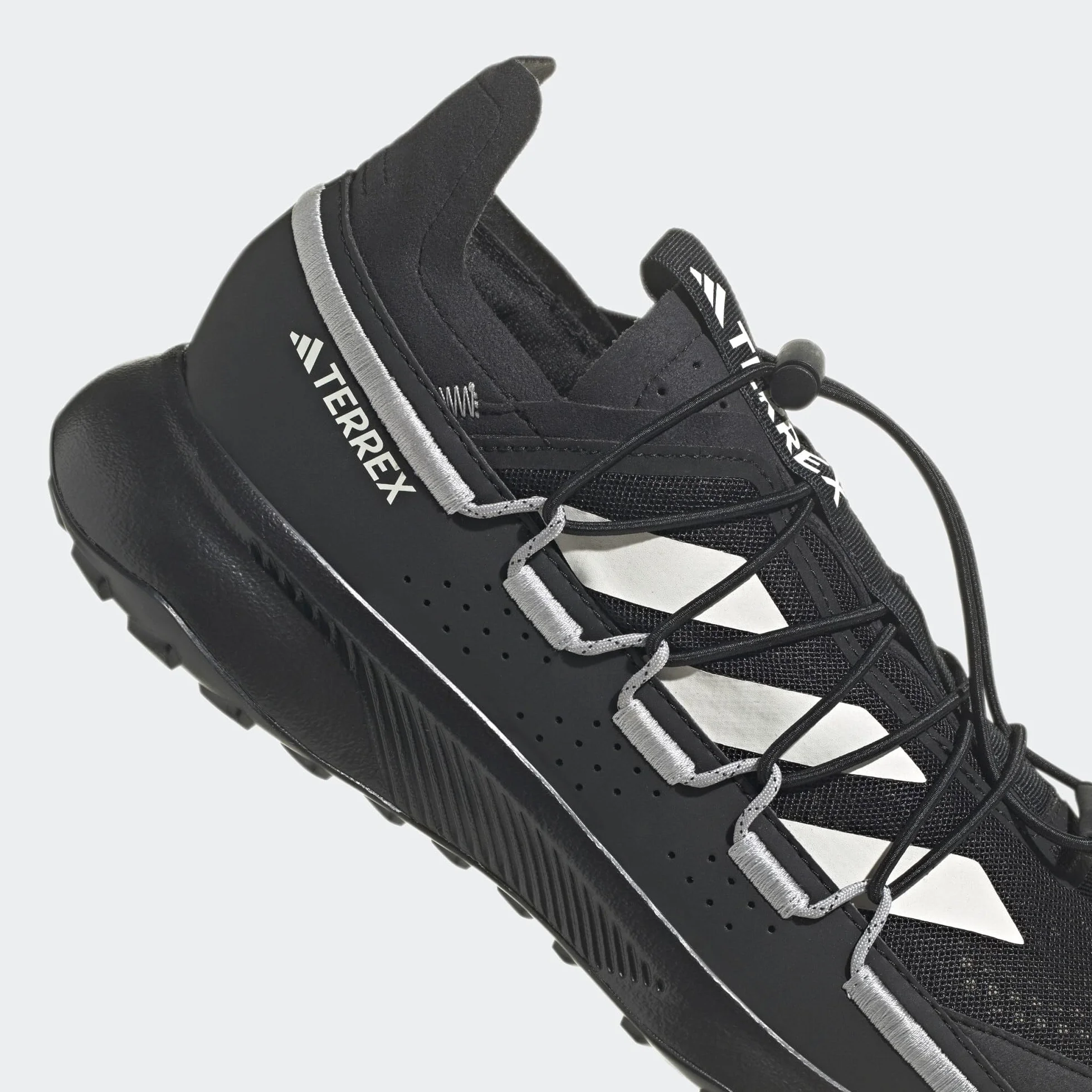 adidas Terrex Voyager 21 Półbuty trekkingowe Mężczyźni