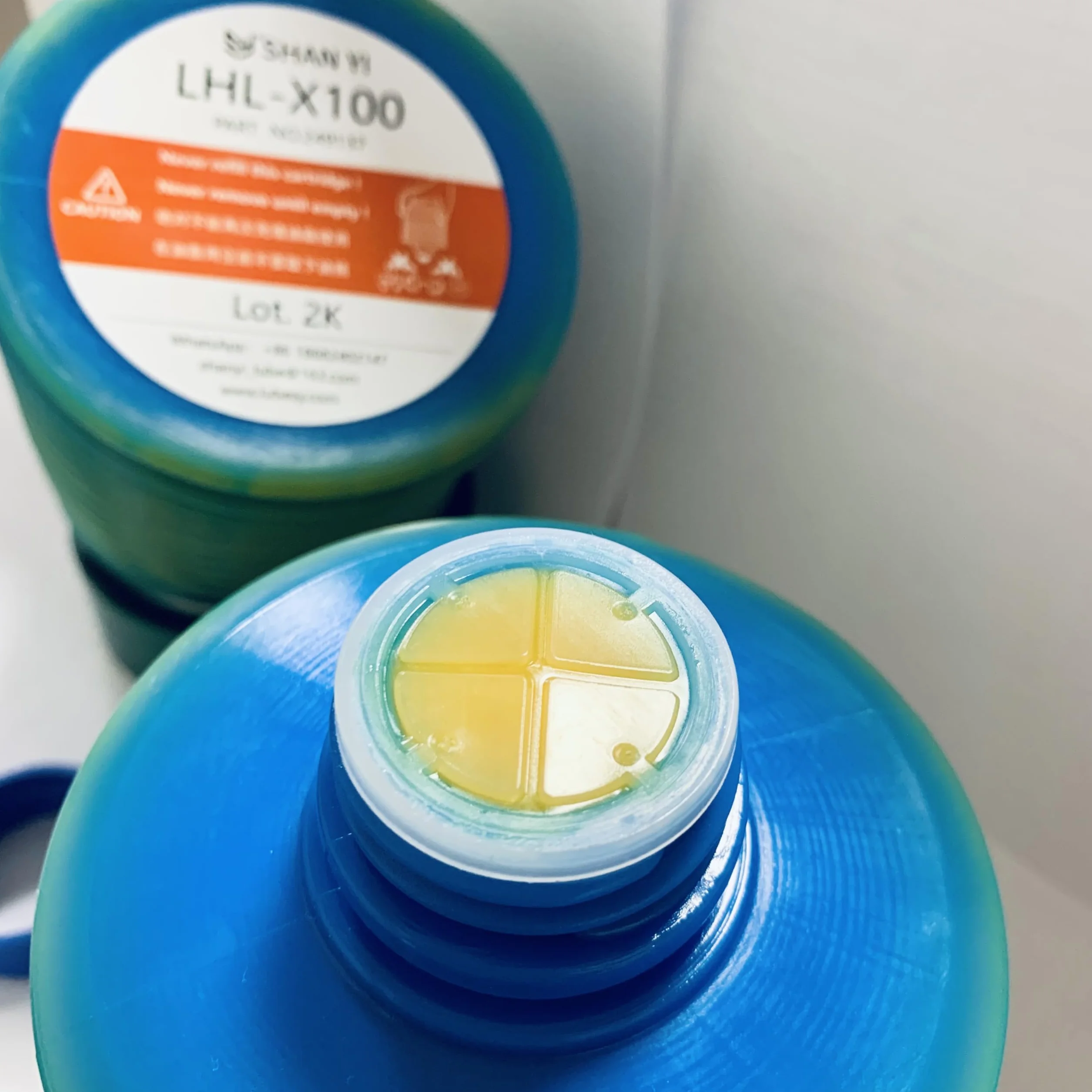 LHL-X100-7 (700ml) Akcesoria do centrum obróbki CNC 249137 Smar, do maszyn Makino, numer części Z192A1600010, Odpowiedni do pompy oleju smarowego P-107