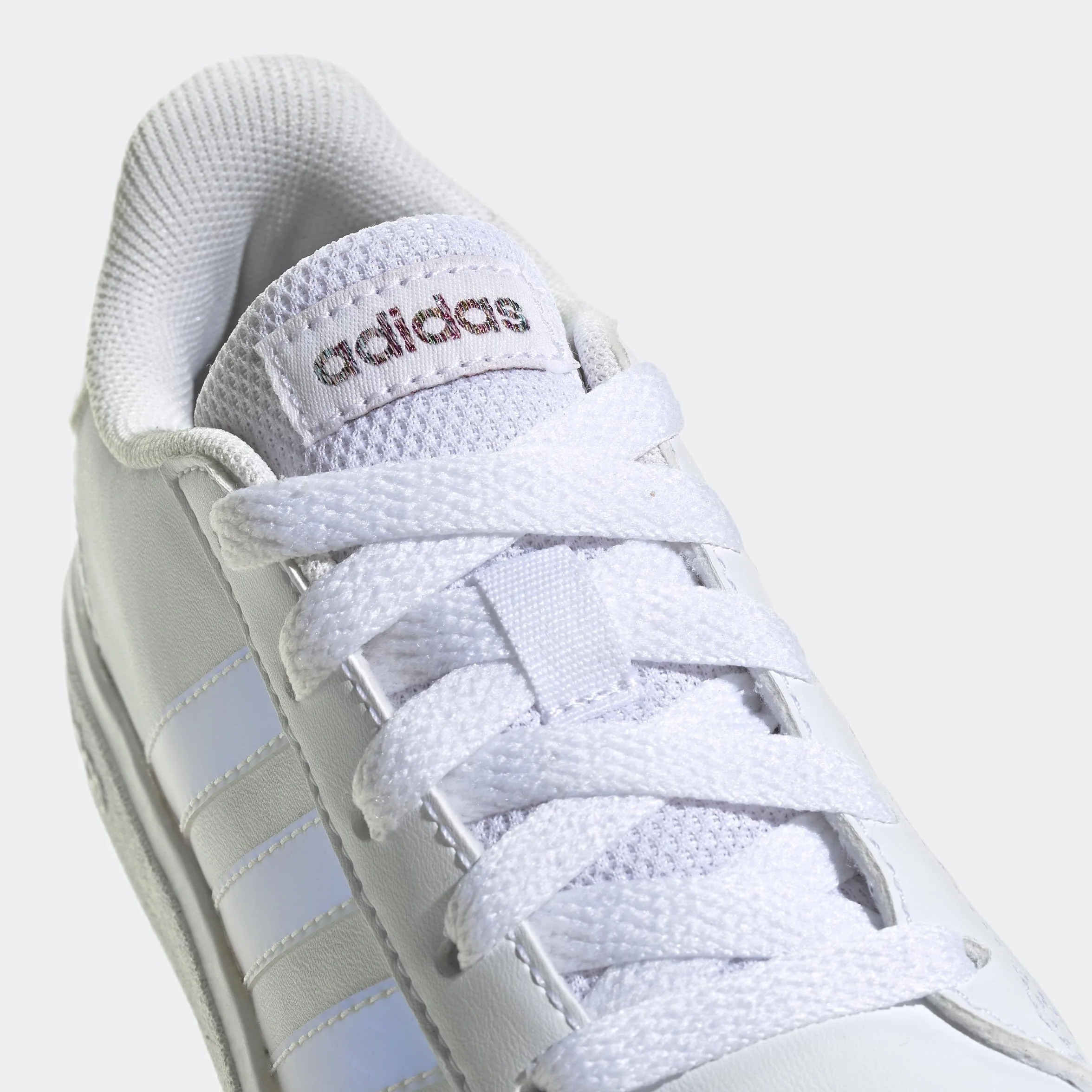 adidas Uniseks - dzieci Grand Court Lifestyle Lace Tennis ShoesButy tenisowe