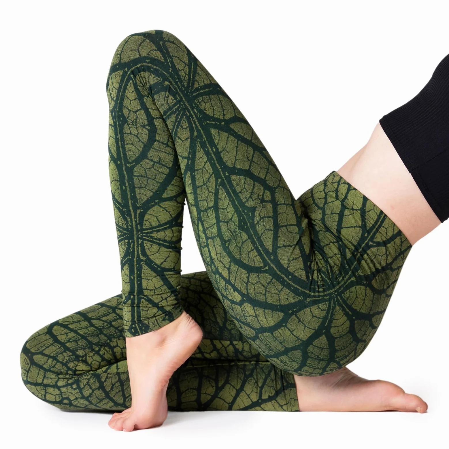 PANASIAM Batik Leggings Liści damskie - legginsy ze strukturą liścia - Do jogi, sportowe, fitnessu - naturalny materiał - wygodny - sportowy - modny