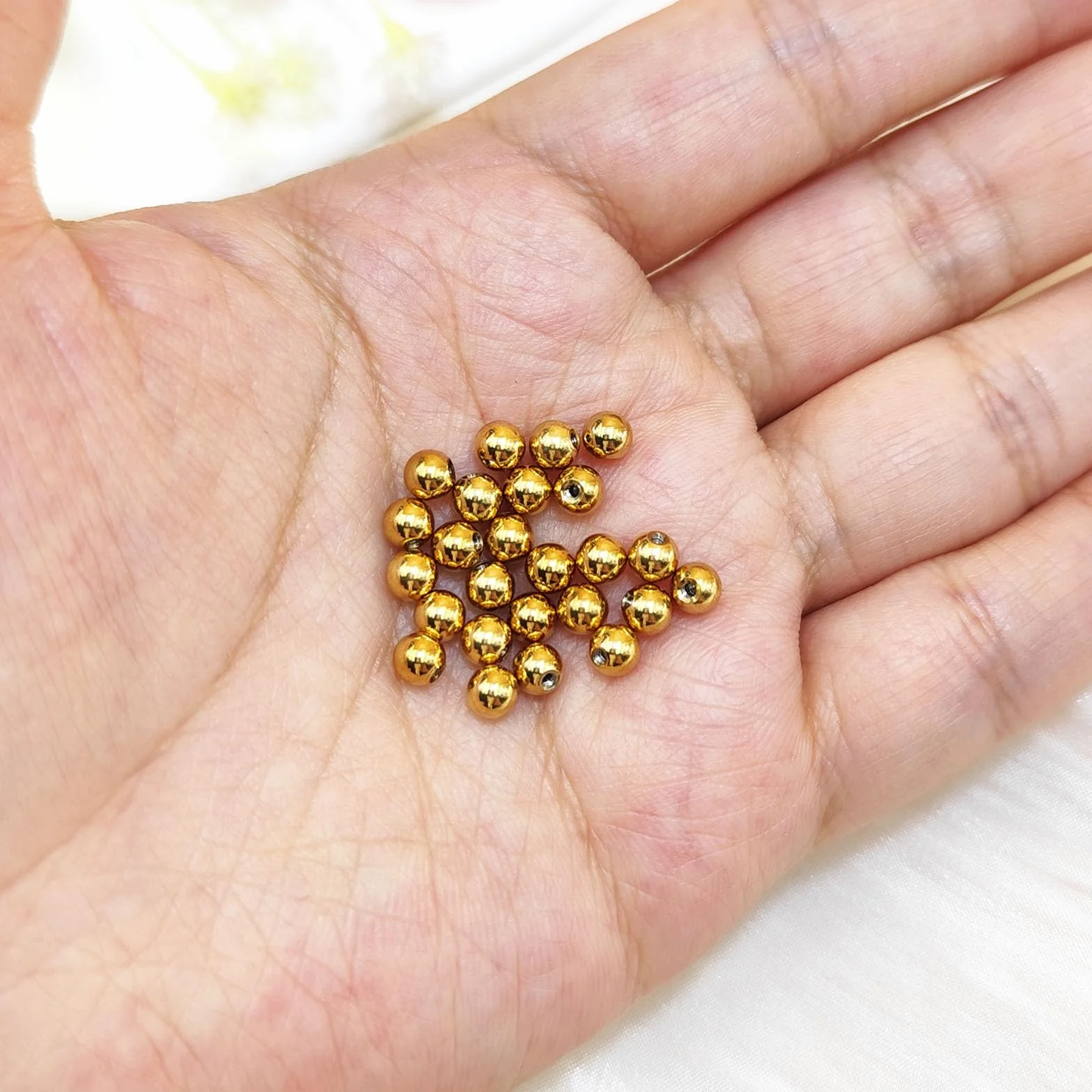 Złota kulka zamienna do piercingu 16G 14G 3/4/5/6 mm stal chirurgiczna
