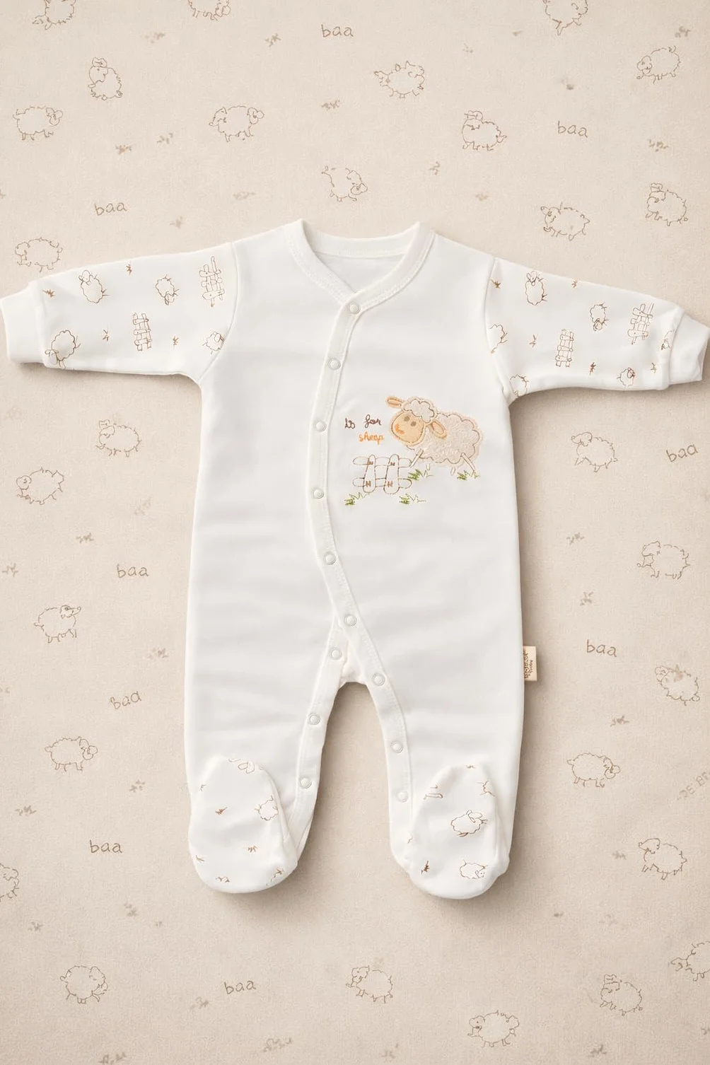 Blue Eyes Zestaw prezentowy dla noworodków – 6-częściowy komplet pierwszego wyposażenia z 100% naturalnej bawełny, certyfikat Oeko-Tex, miękki zestaw unisex dla niemowląt 0–4 miesiące (Jagnięce)