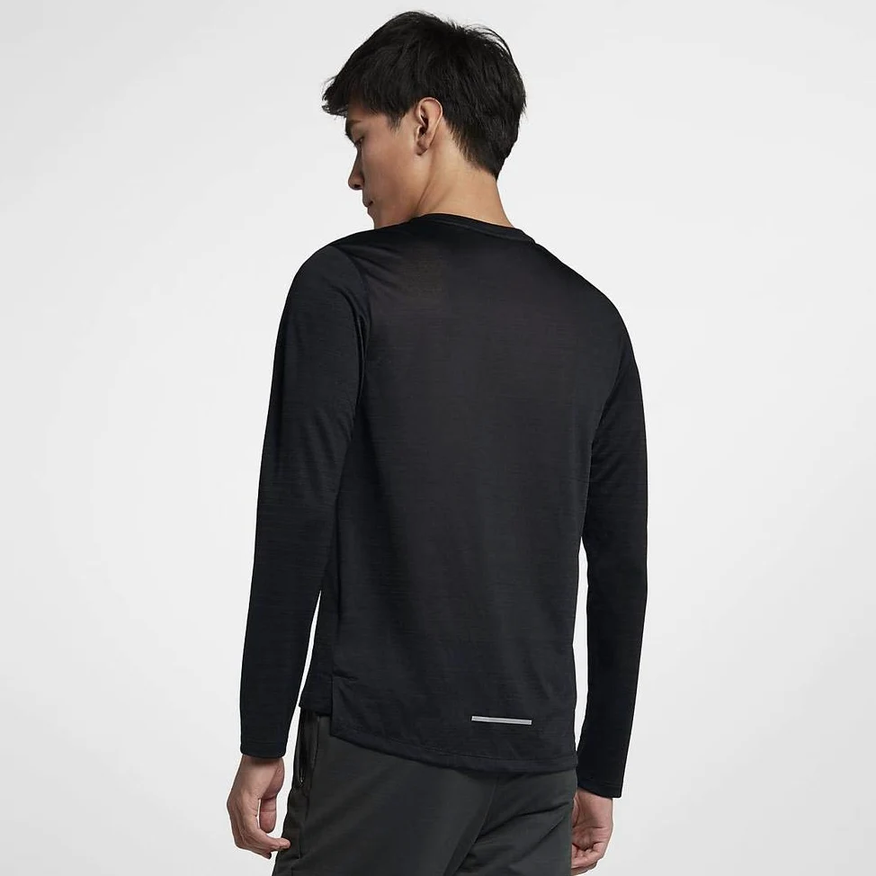 Nike Dri-FIT Miler długi rękaw Mężczyźni Dri-FIT Miler Long-Sleeve