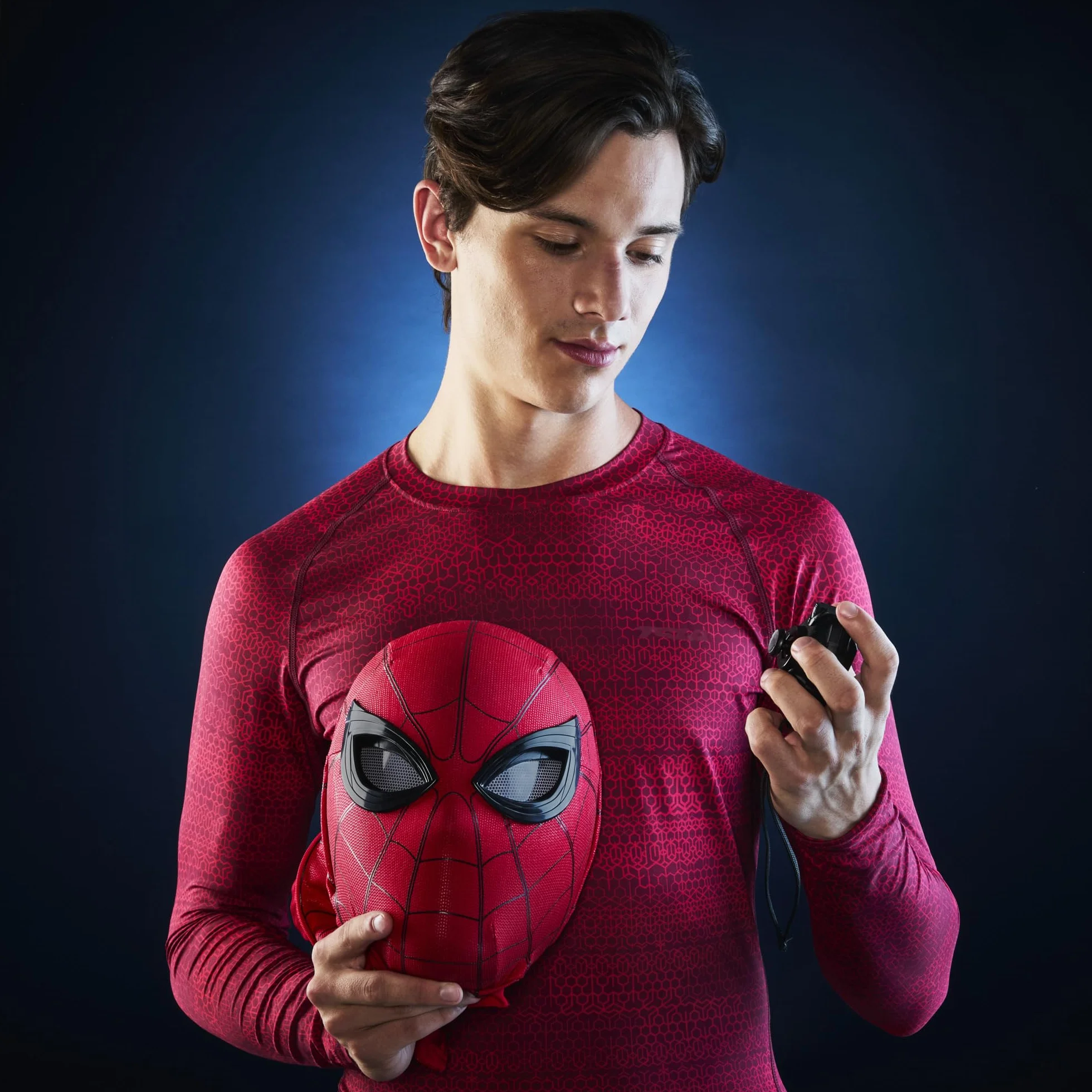 Elektroniczna ekspresyjna maska Spider-Mana z serii Marvel Legends