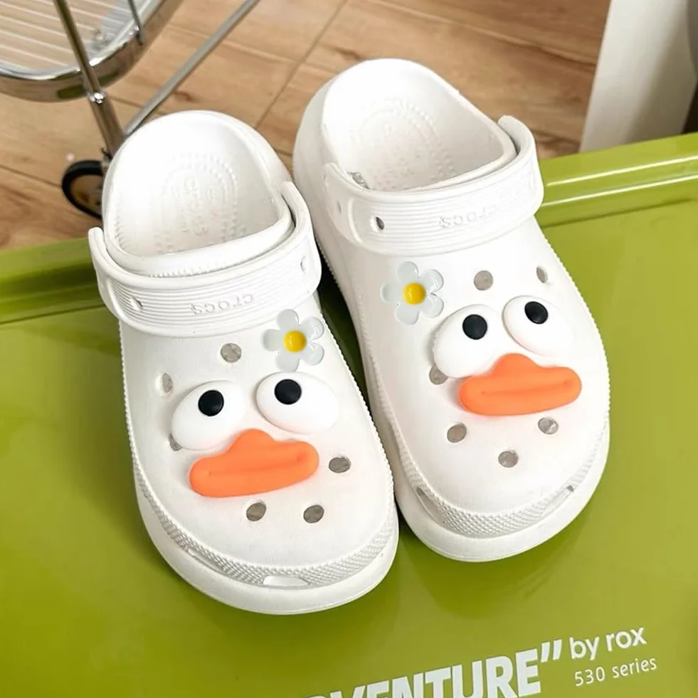 Śmieszne Zawieszki do Crocs, 8 Szt. - Urocze Dekoracje do Butów, Chodaków i Sandałów - Akcesoria dla Nastolatek