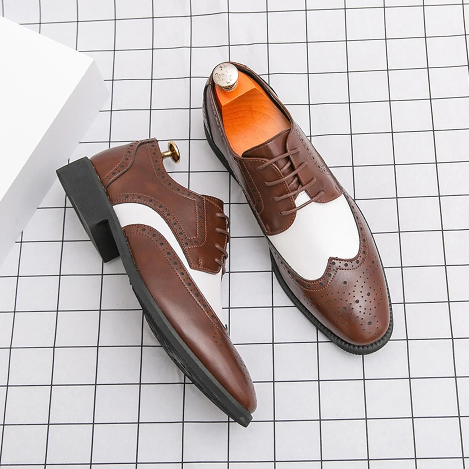Męskie buty Oxford sznurowane