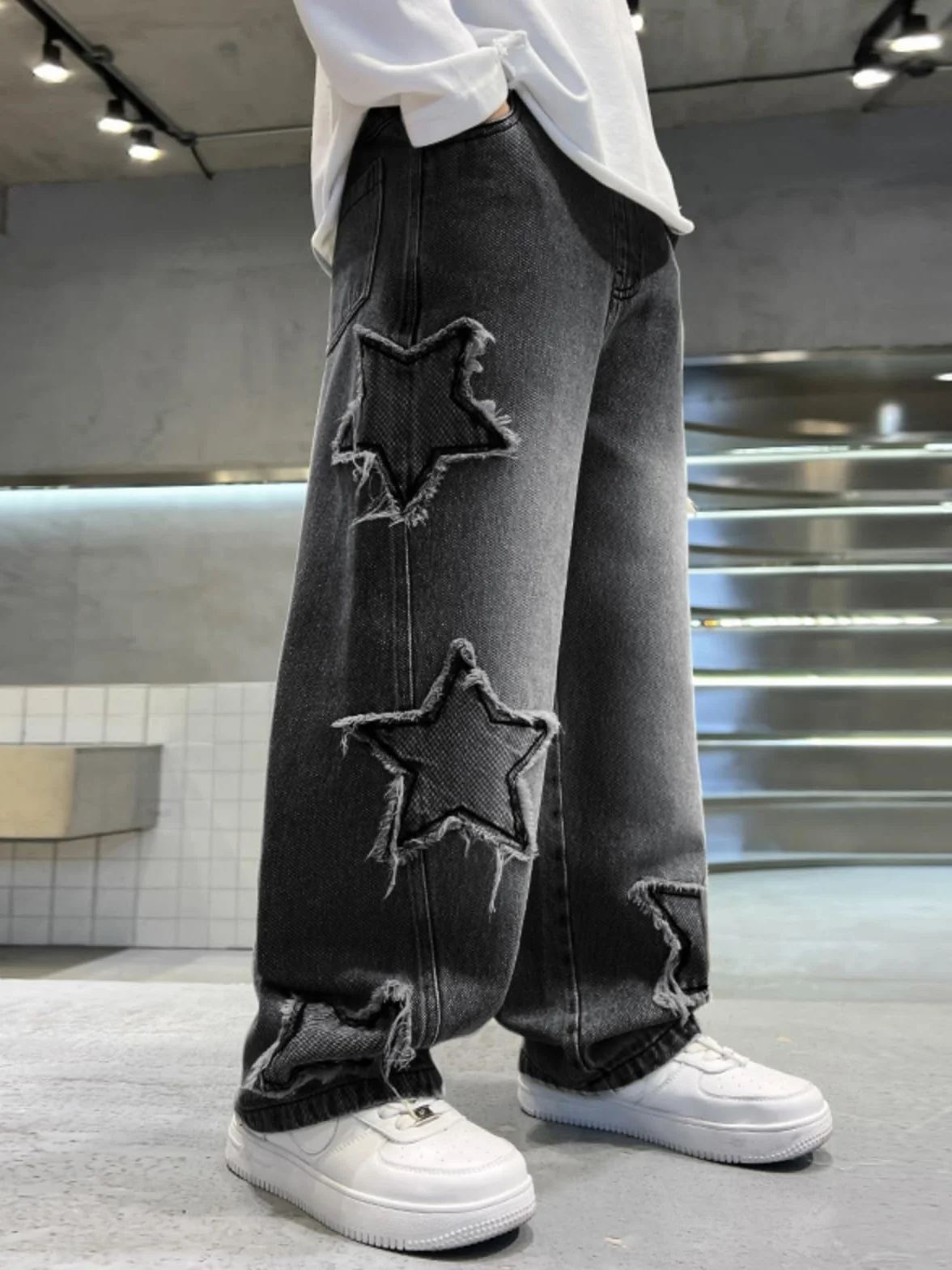 Rolanko Bootcut Baggy dżinsy chłopięce z wieloma kieszeniami Vintage Denim Spodnie Streetwear dla dzieci