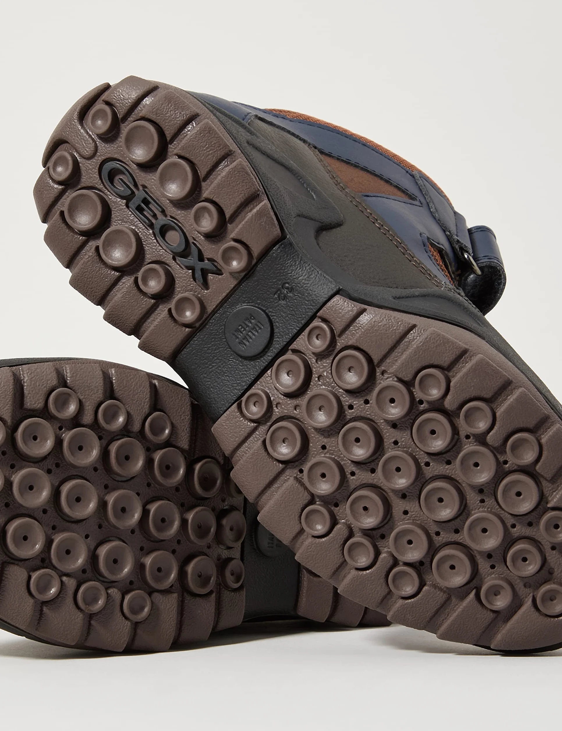 Geox J THYMAR GIRL F Buty