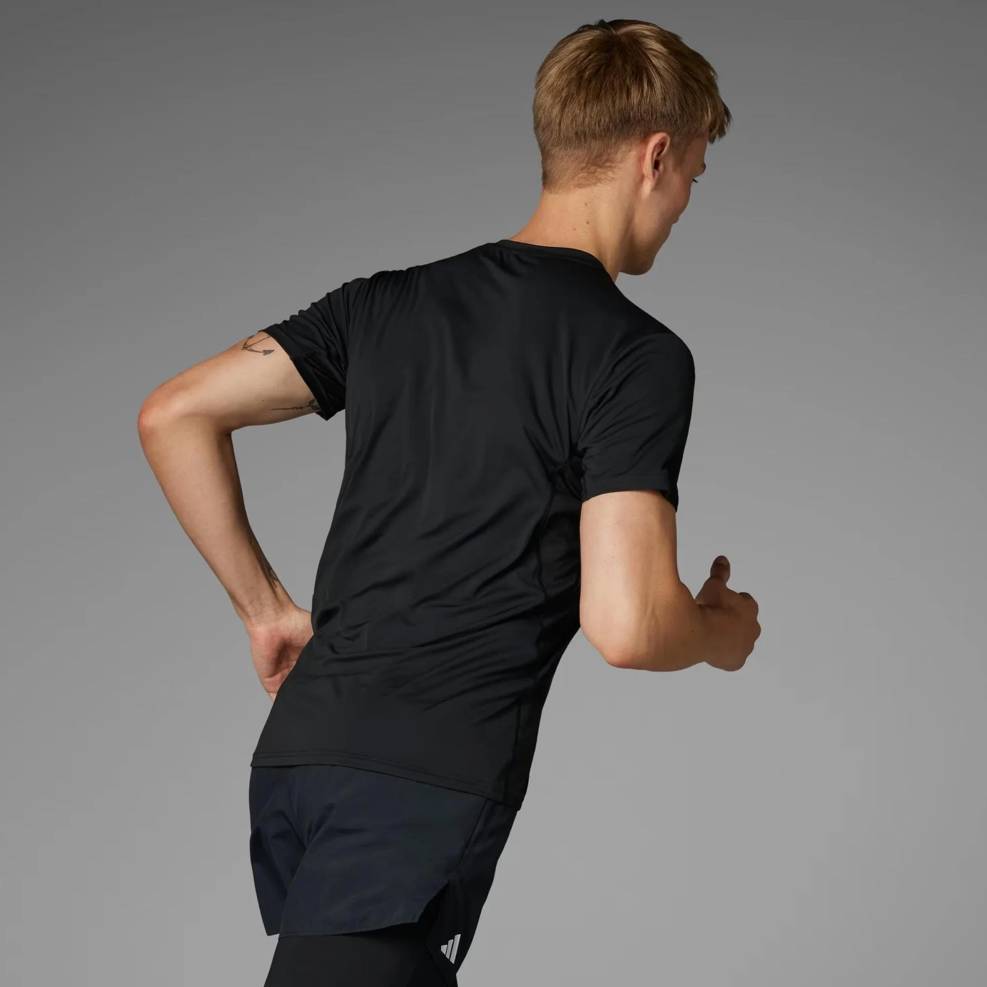 adidas Koszulka Mezczyzni Adizero Essentials Aeroready Running