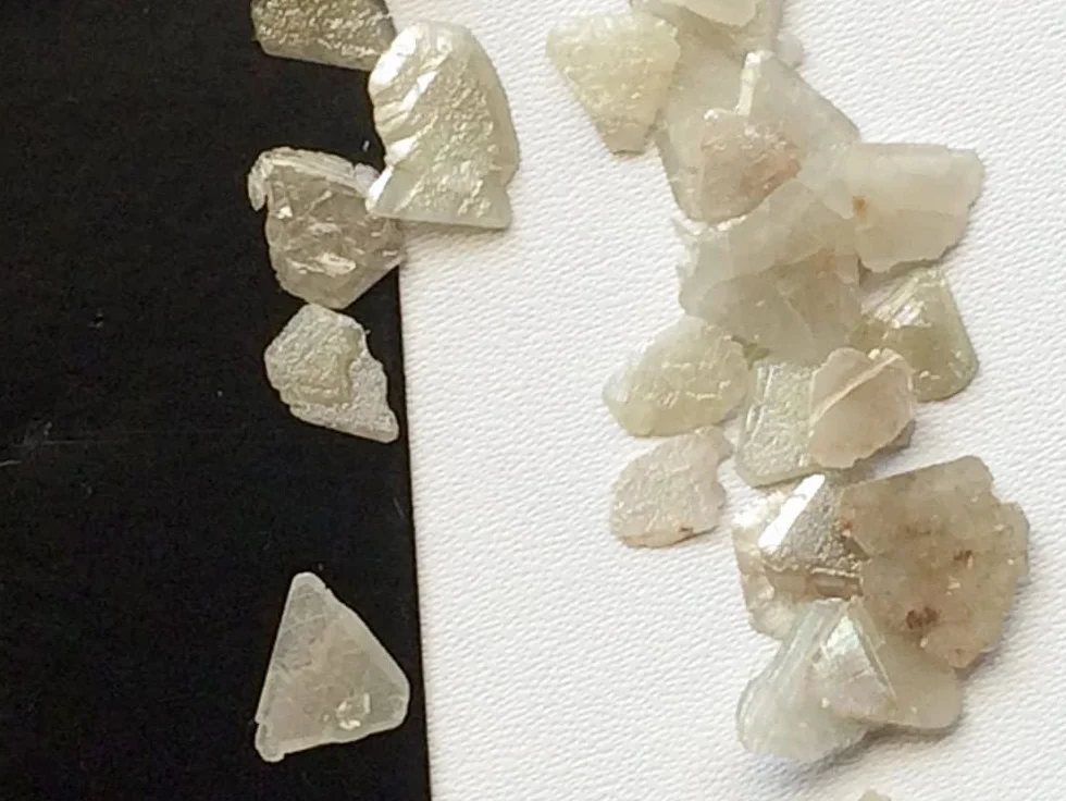 5-6 mm Biały naturalny nieoszlifowany diament surowy 1-5 CT do biżuterii